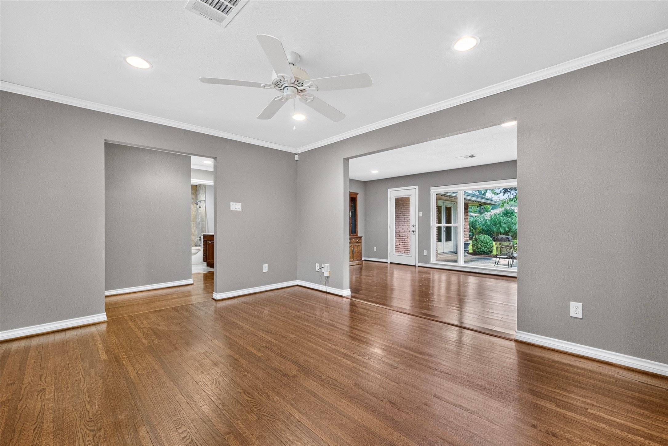 3107 Mona Lee Lane, Houston, TX 77080 3107 Mona Lee Lane, Houston, TX 77080