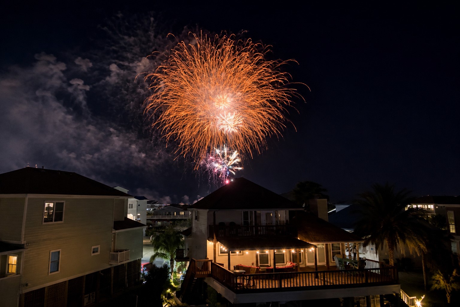 Invite family and friends to celebrate the Fourth from home with a front-row view of Tiki Island's annual fireworks display. No need to leave home!