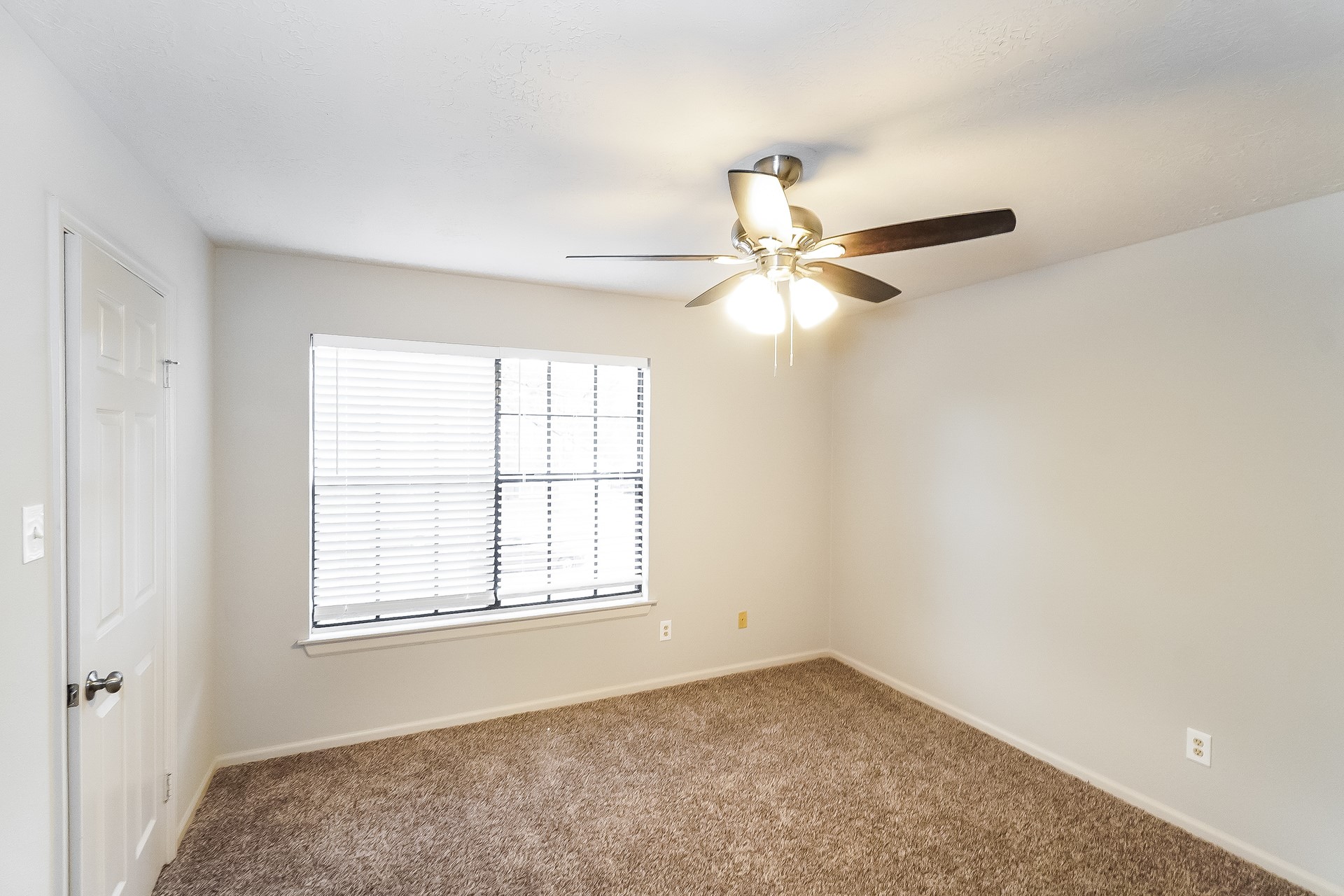 16810 Poplar Hill Street, Houston, TX 77095