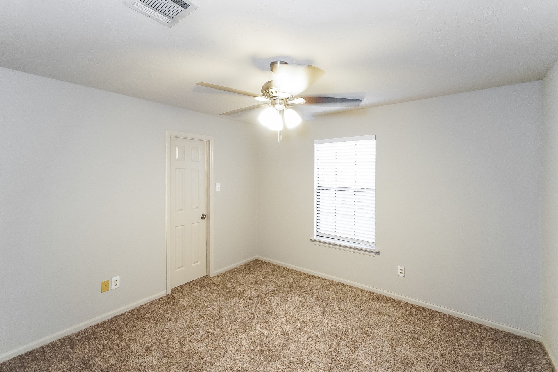 16810 Poplar Hill Street, Houston, TX 77095