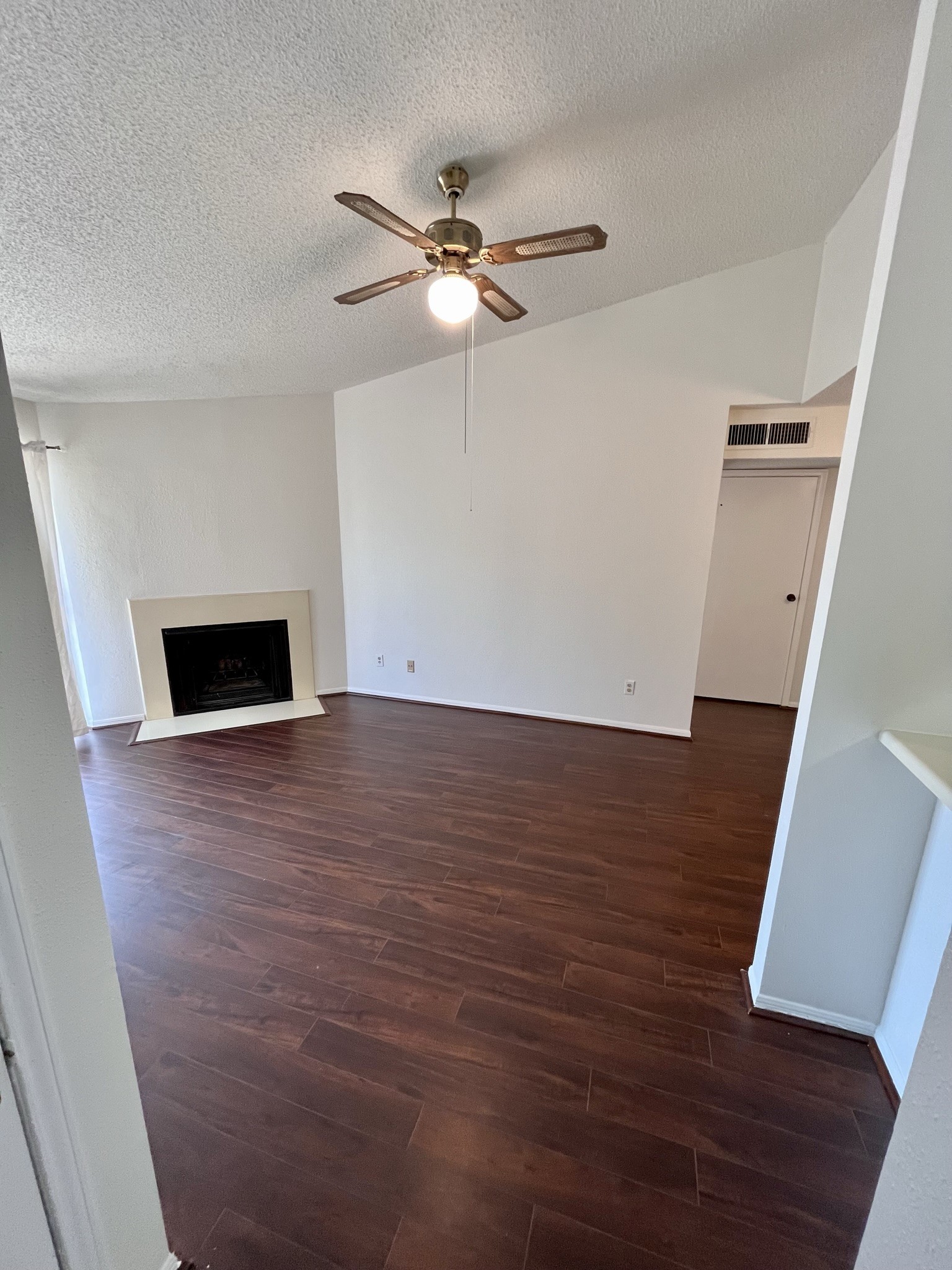 2120 El Paseo Street, #1912, Houston, TX 77054