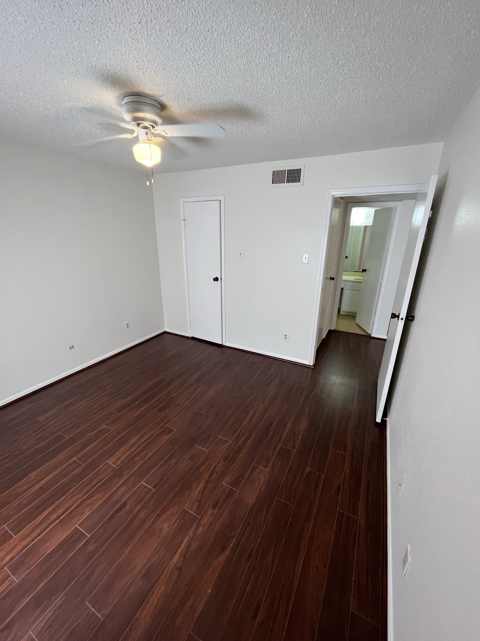 2120 El Paseo Street, #1912, Houston, TX 77054