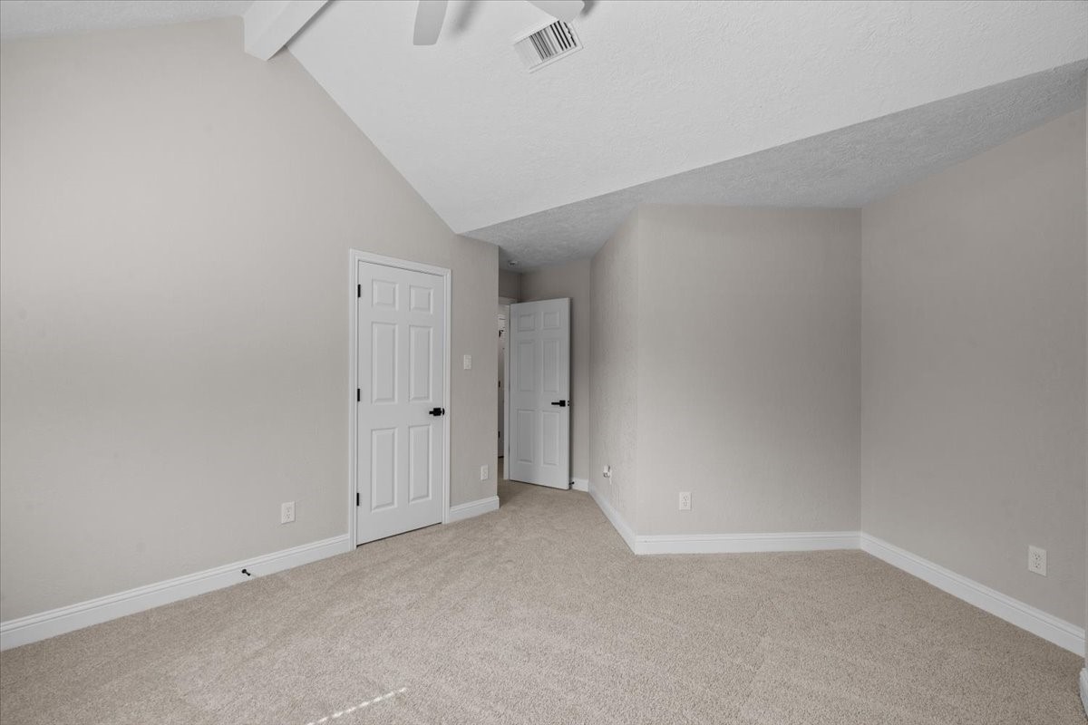 105 Barrington Pointe Court, League City, TX 77573