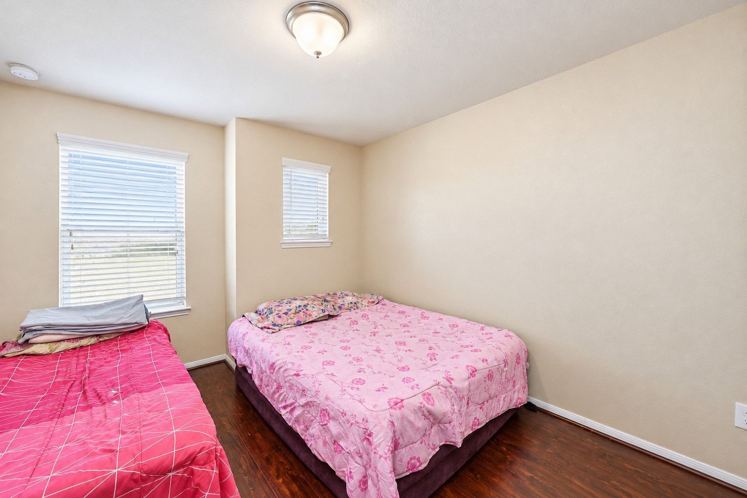 10518 Sun River Falls Drive, Humble, TX 77396