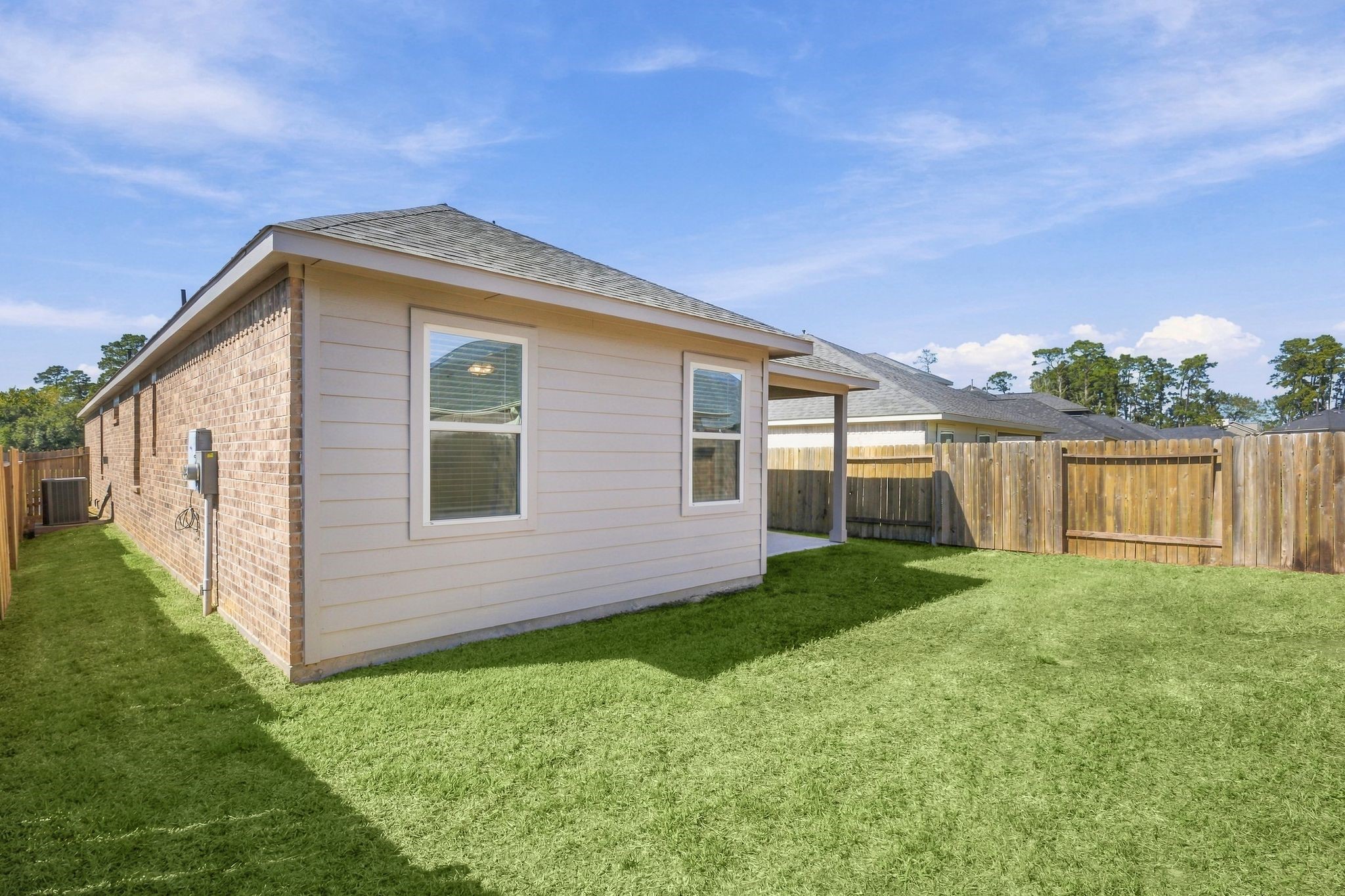 10119 Gold Finch Run, Magnolia, TX 77354