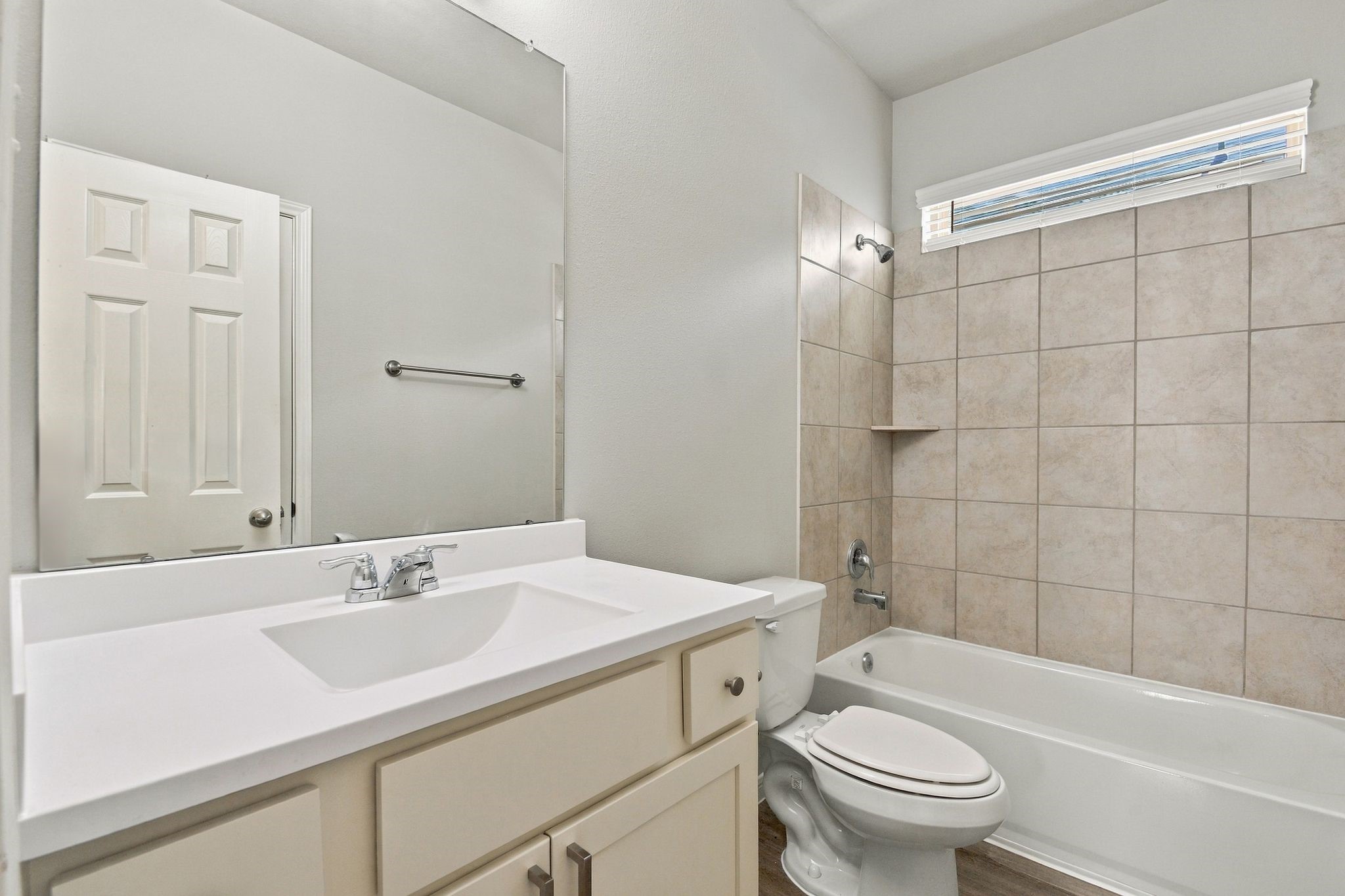 10119 Gold Finch Run, Magnolia, TX 77354