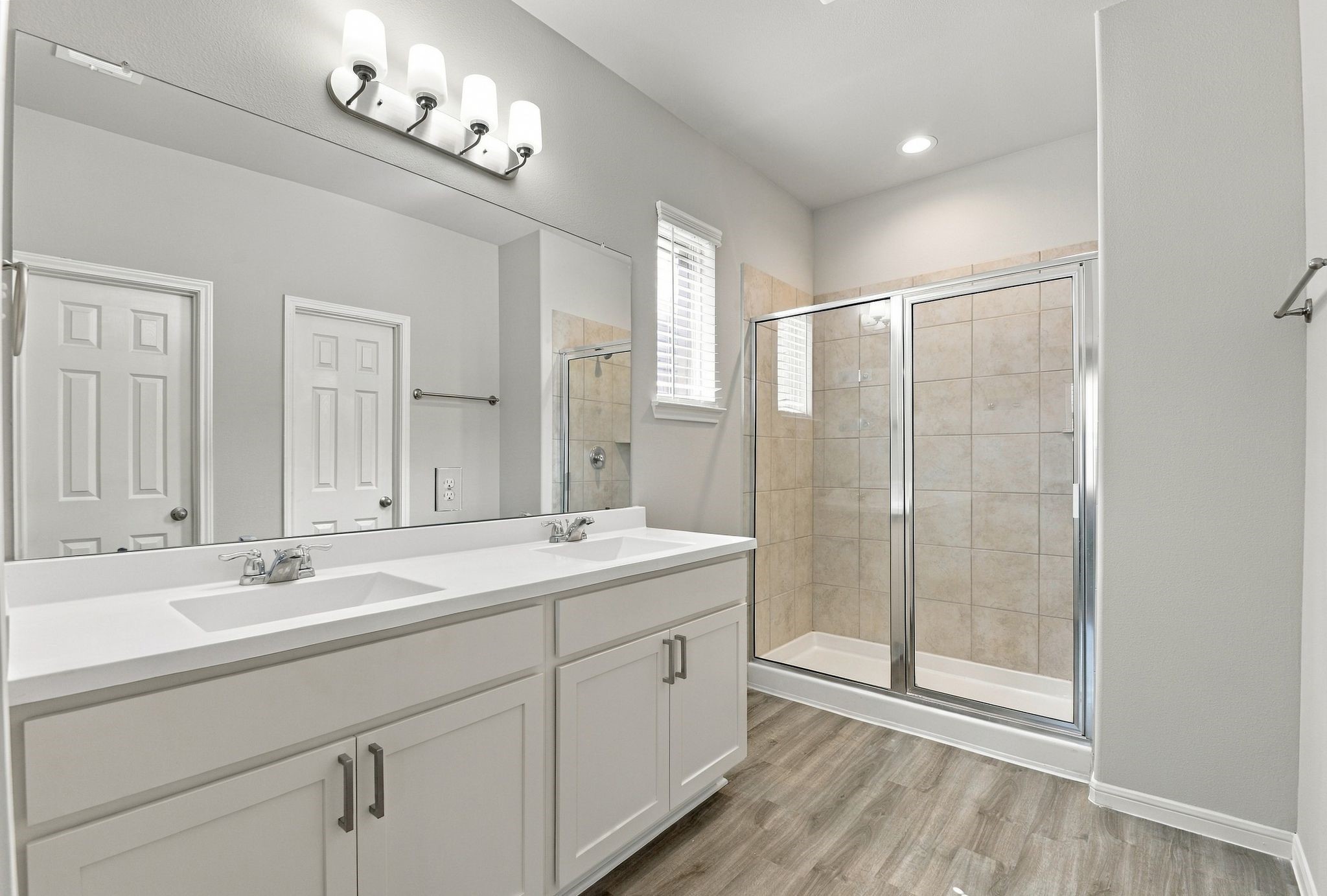 10119 Gold Finch Run, Magnolia, TX 77354
