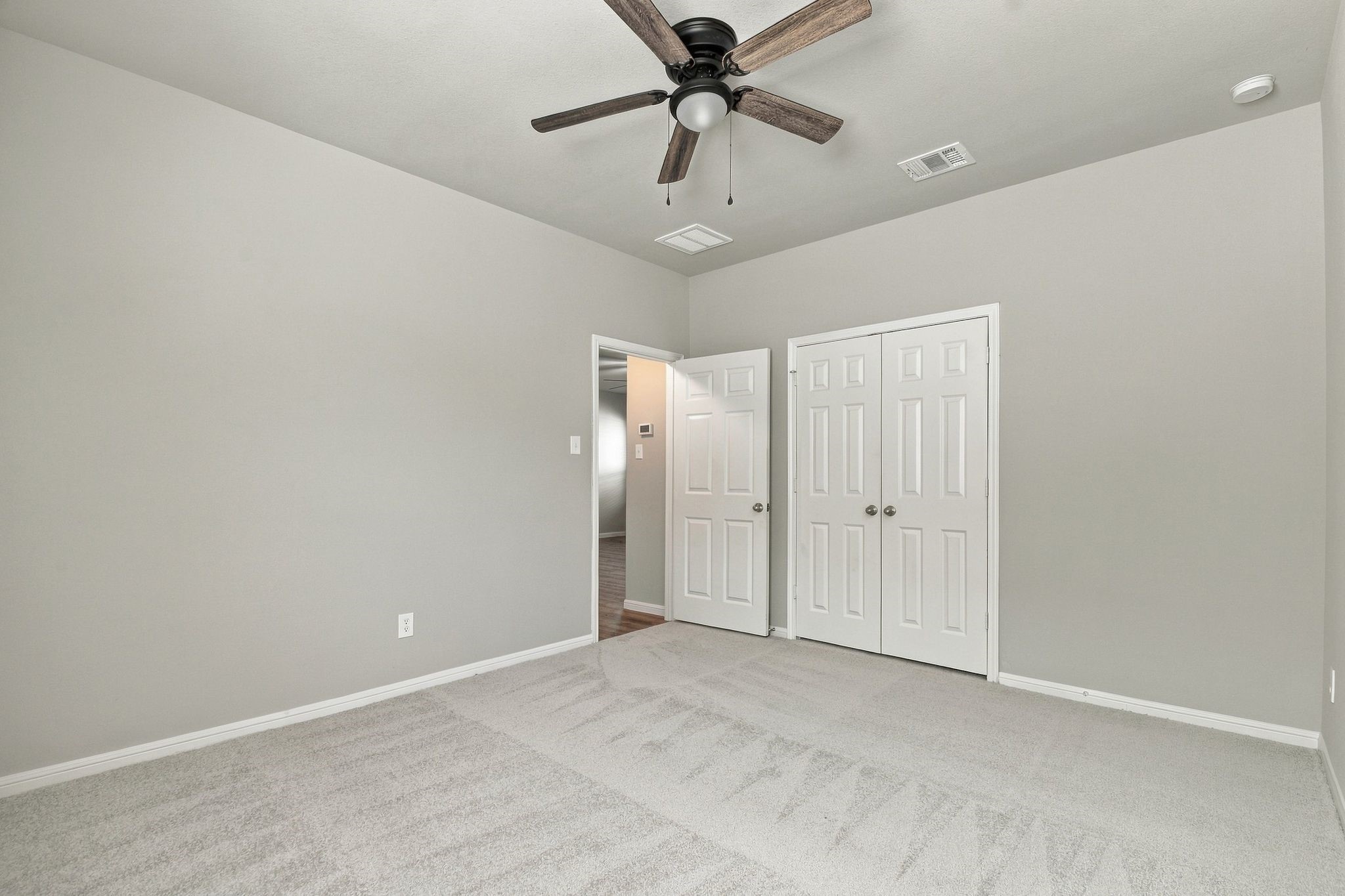 10119 Gold Finch Run, Magnolia, TX 77354