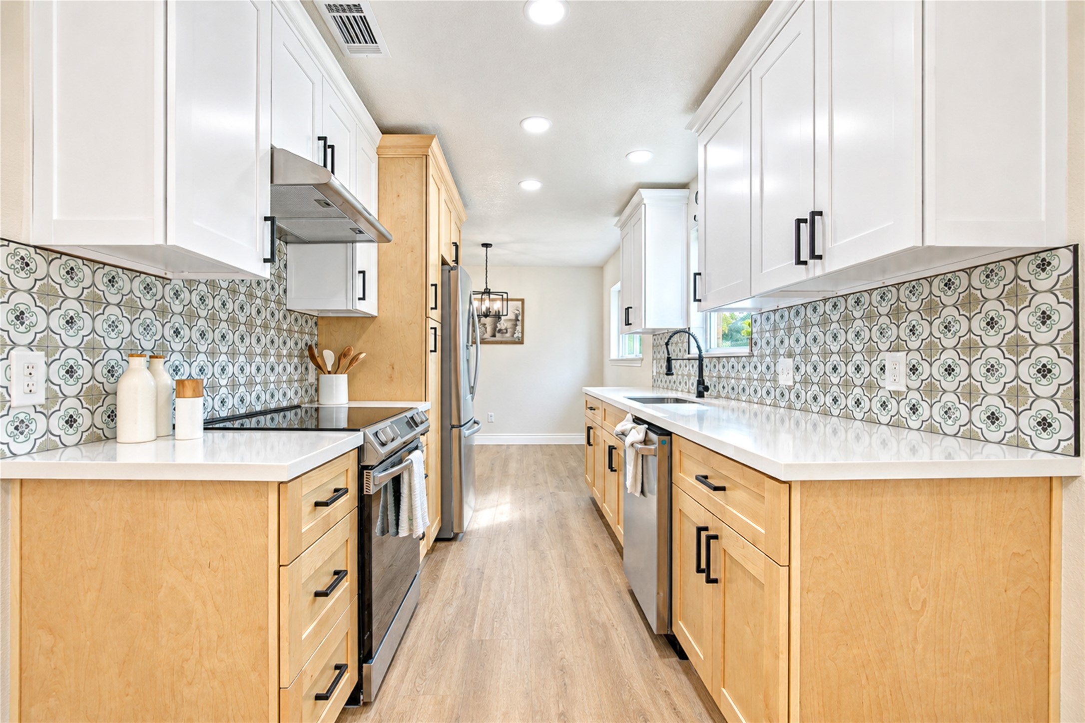 13415 Winston Drive, Santa Fe, TX 77517