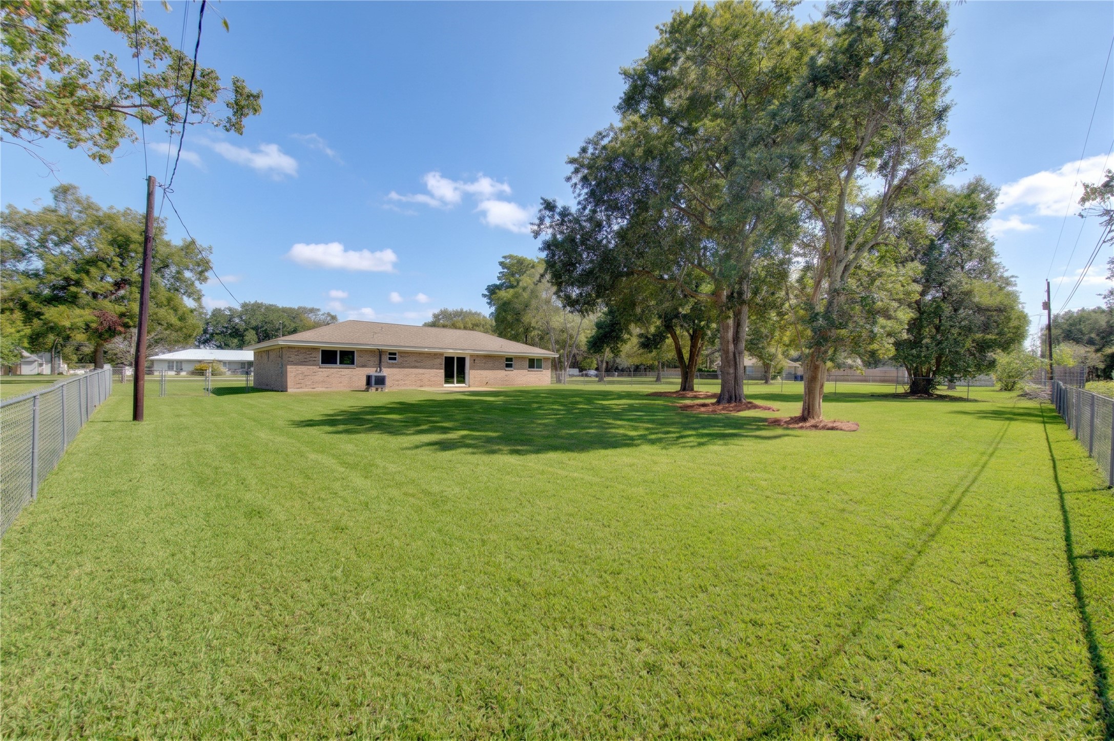 13415 Winston Drive, Santa Fe, TX 77517