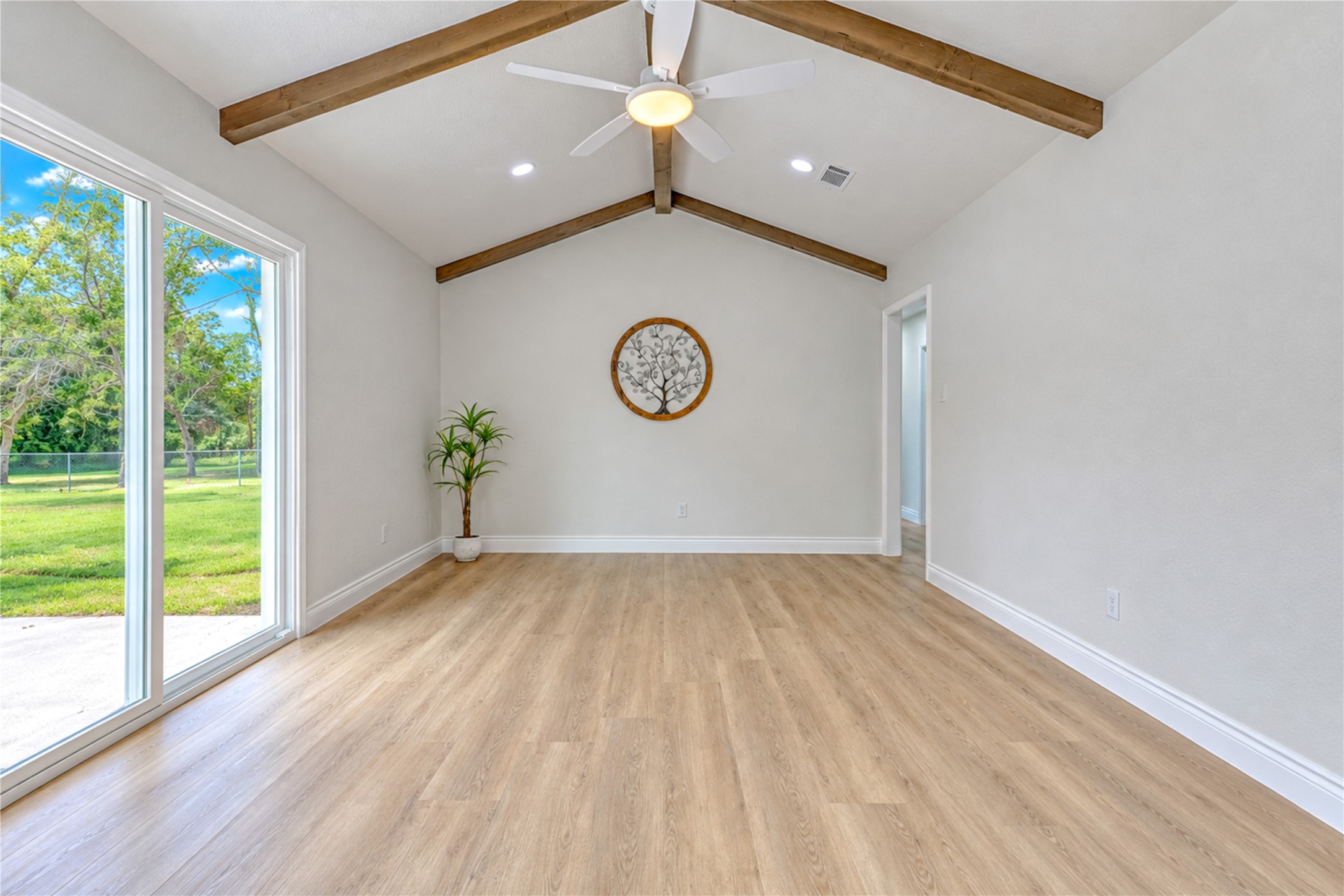 13415 Winston Drive, Santa Fe, TX 77517