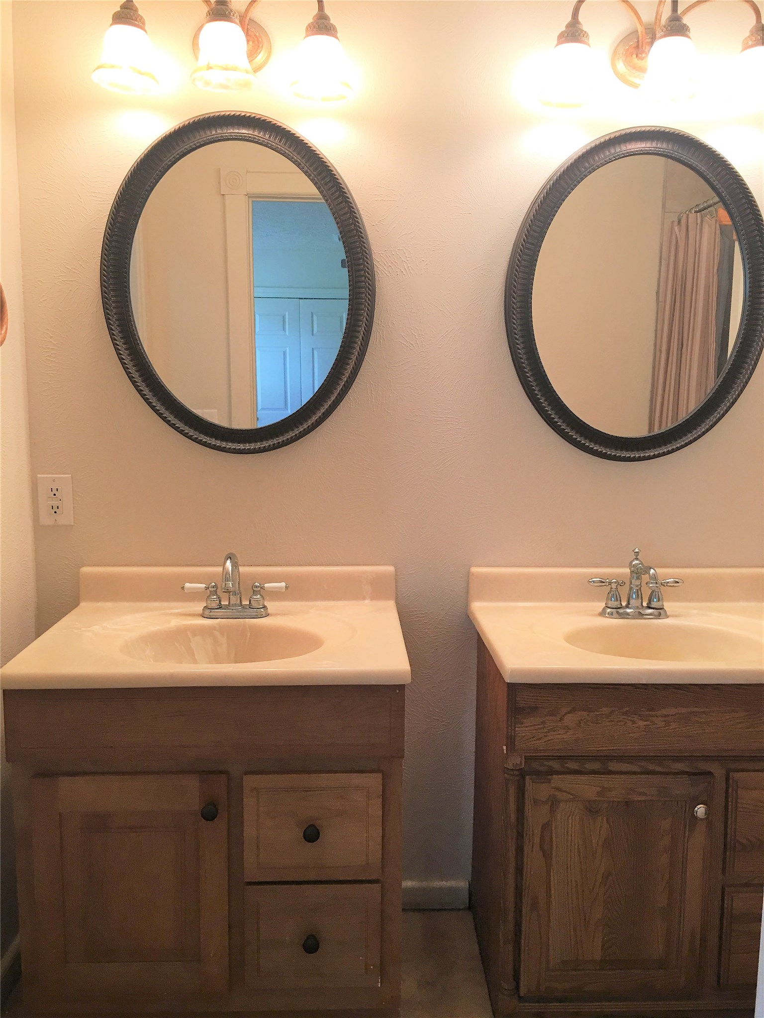 Double sinks in Primary bathroom
