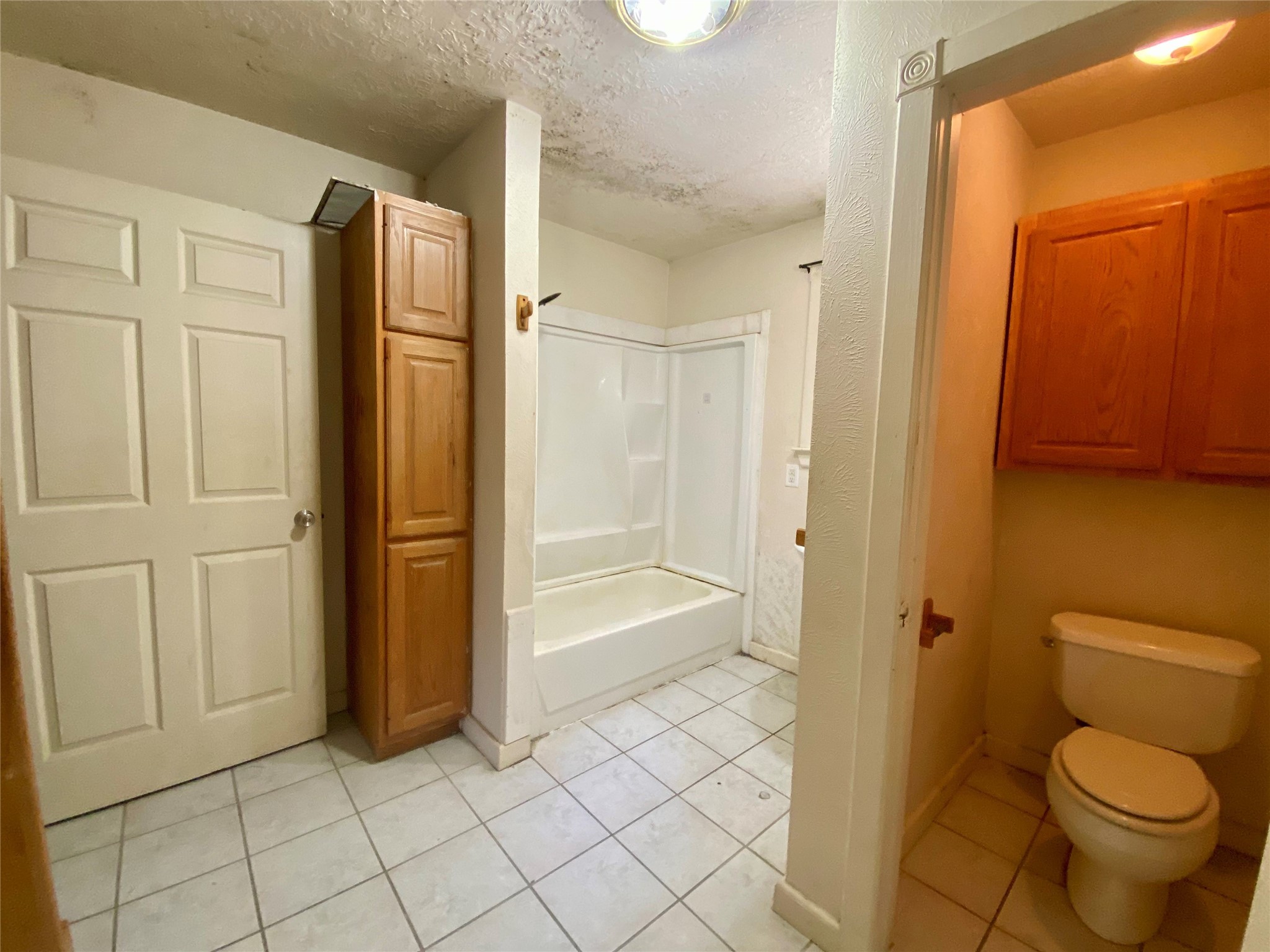 Bath 2 up has separate toilet closet