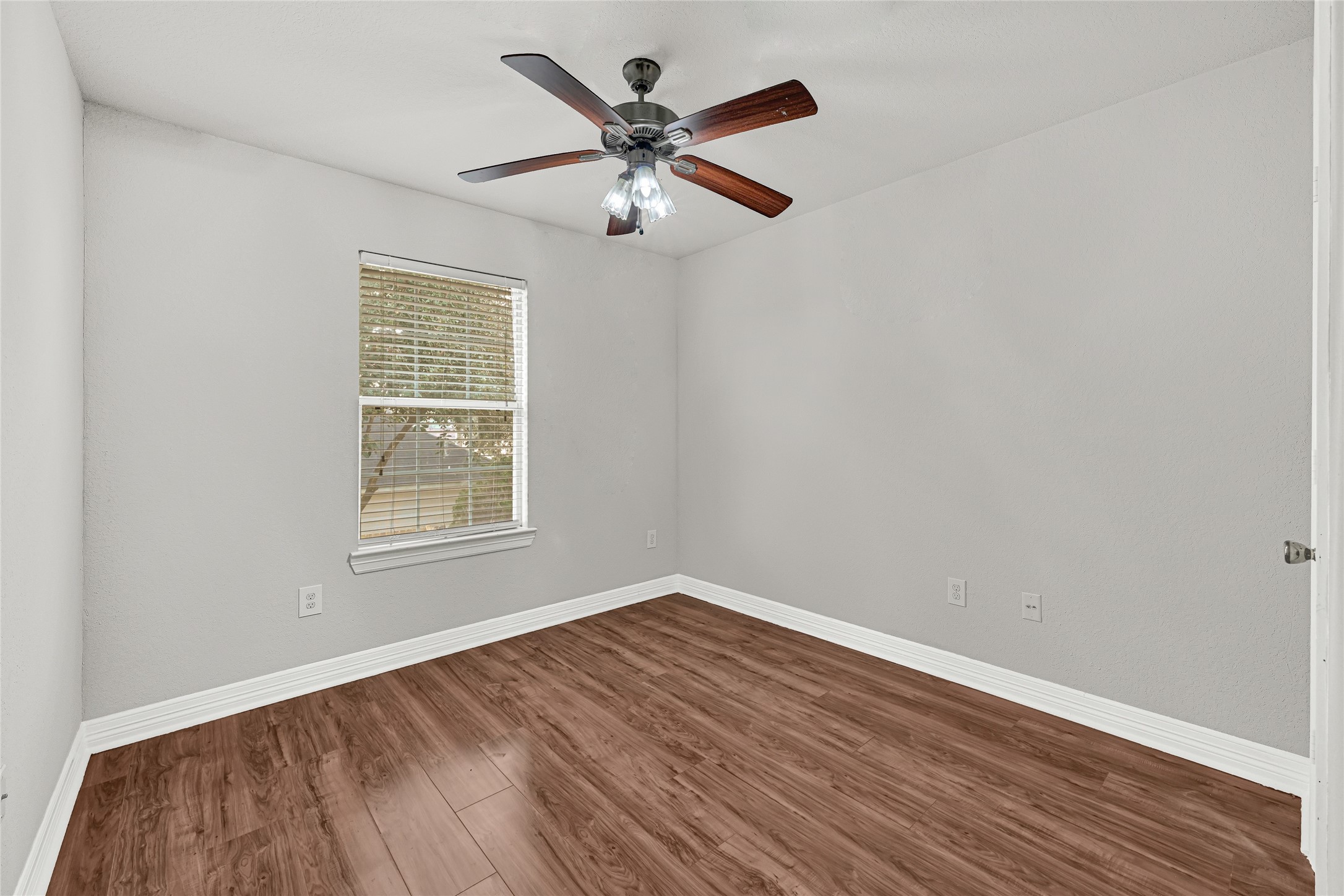 5826 Darlington Oak Street, Houston, TX 77016