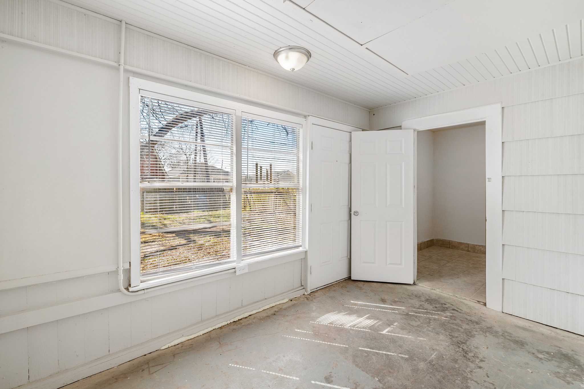 2013 5th Avenue N, Texas City, TX 77590