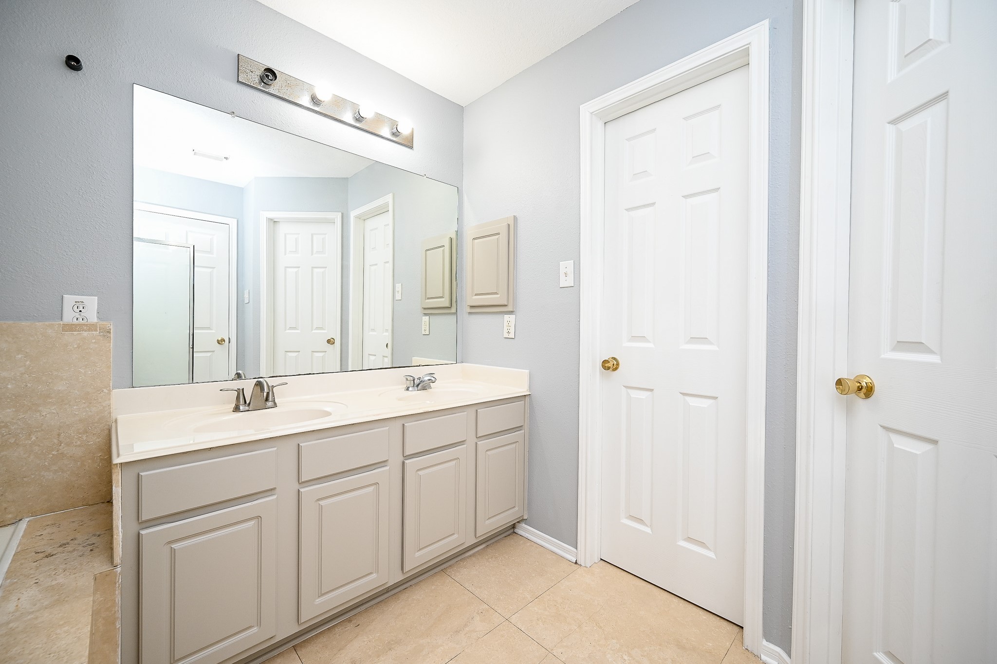 10814 Orchard Springs Drive, Houston, TX 77067