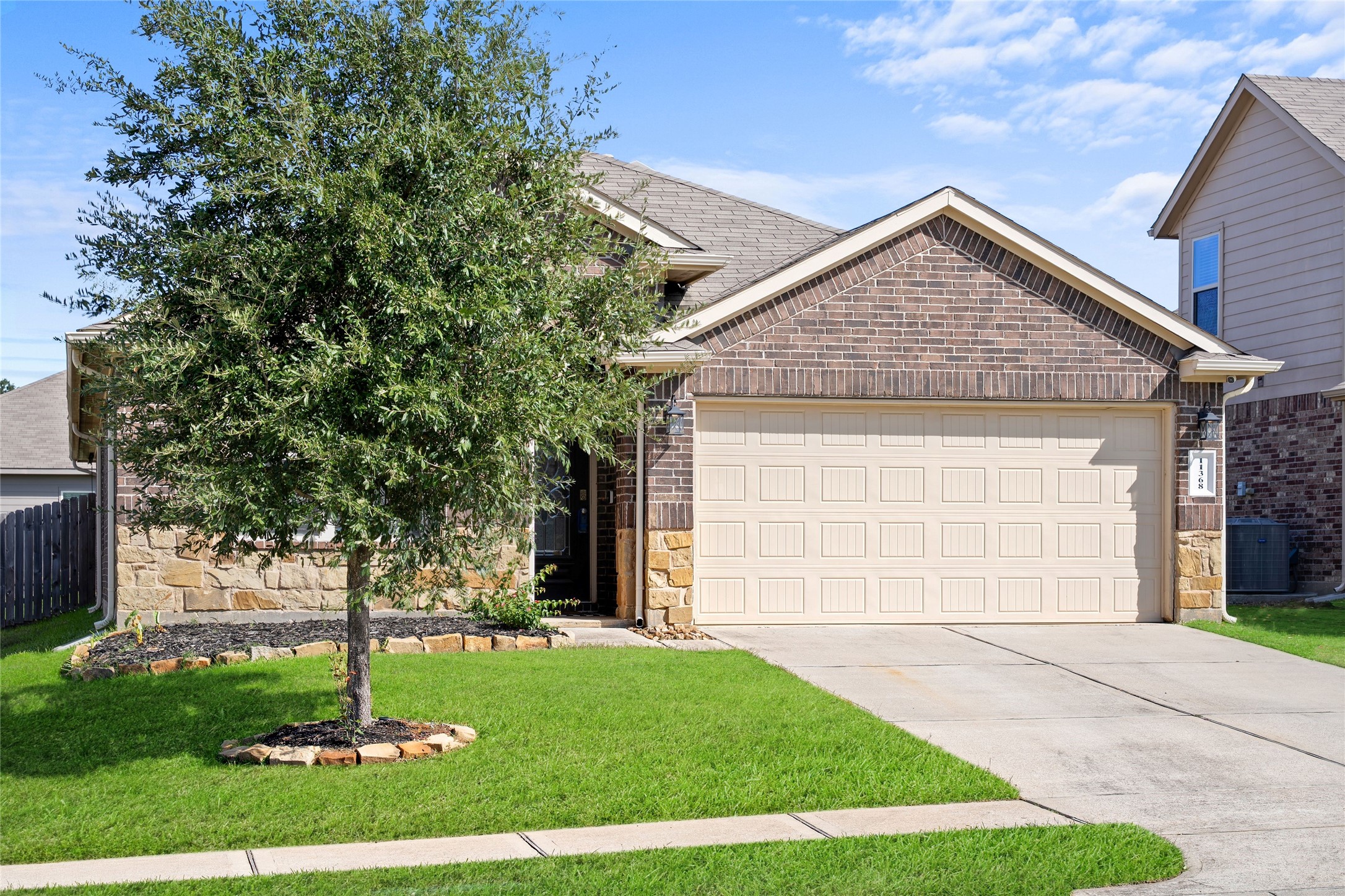 11368 Dawn Beach Lane, Conroe, TX 77304