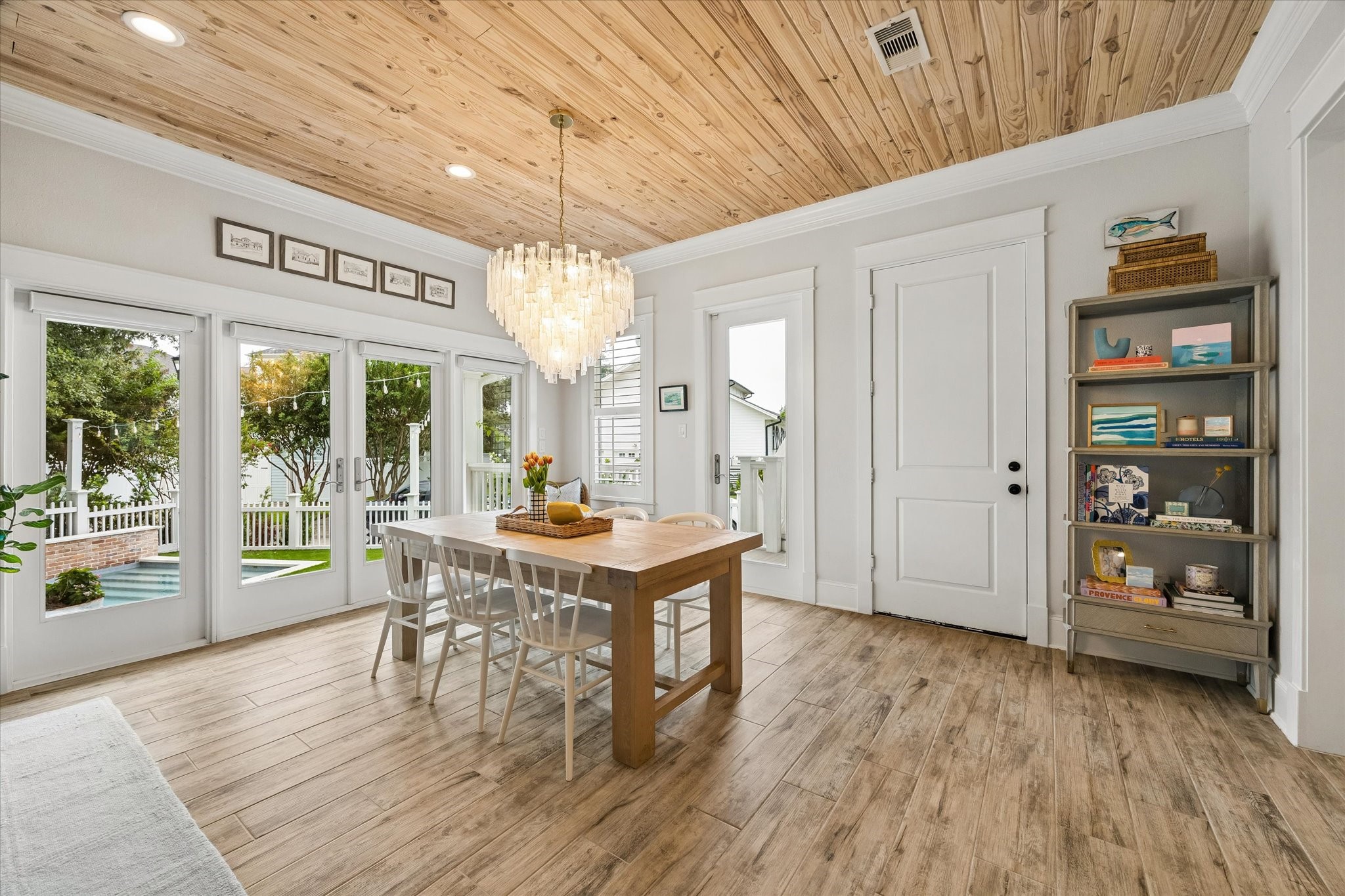 Dining room with ample light Dining room with ample light