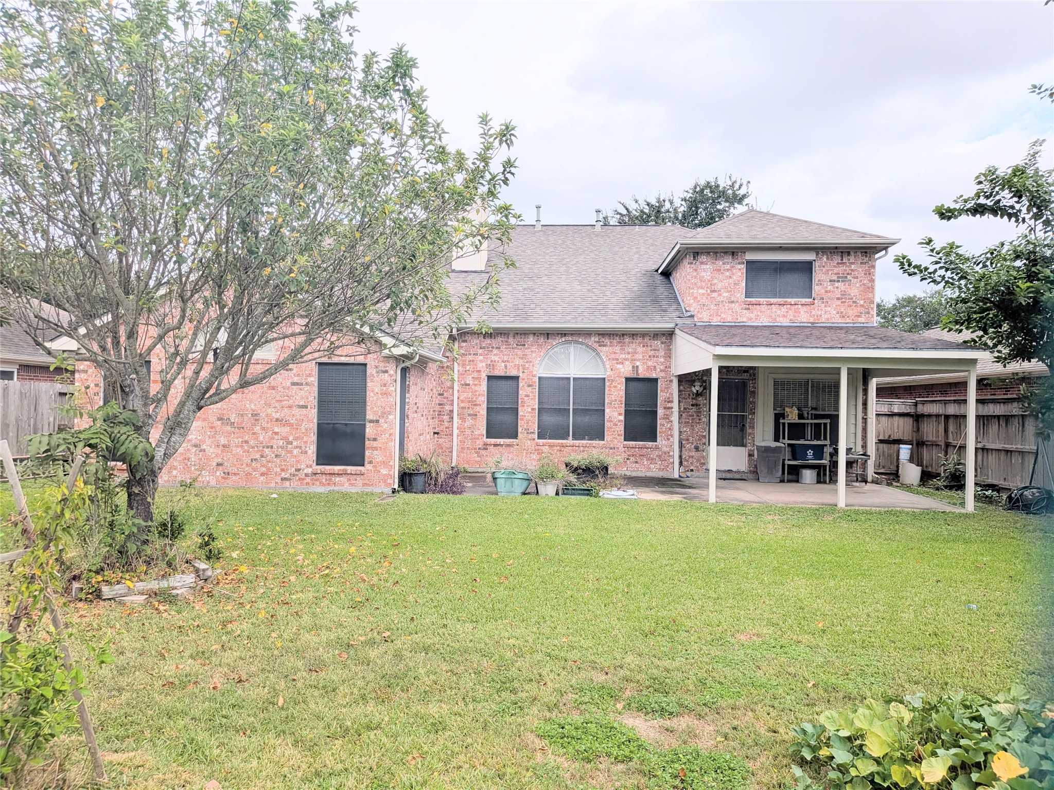 14411 Berrington Drive, Houston, TX 77083