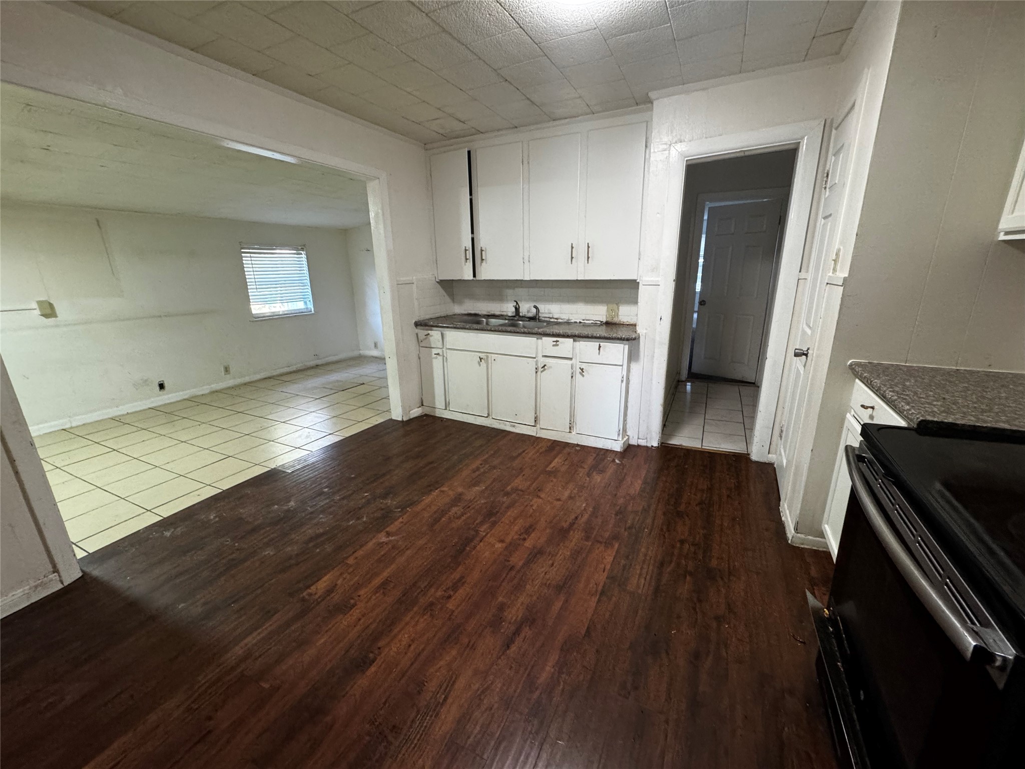 225 Beatrice Street, La Marque, TX 77568
