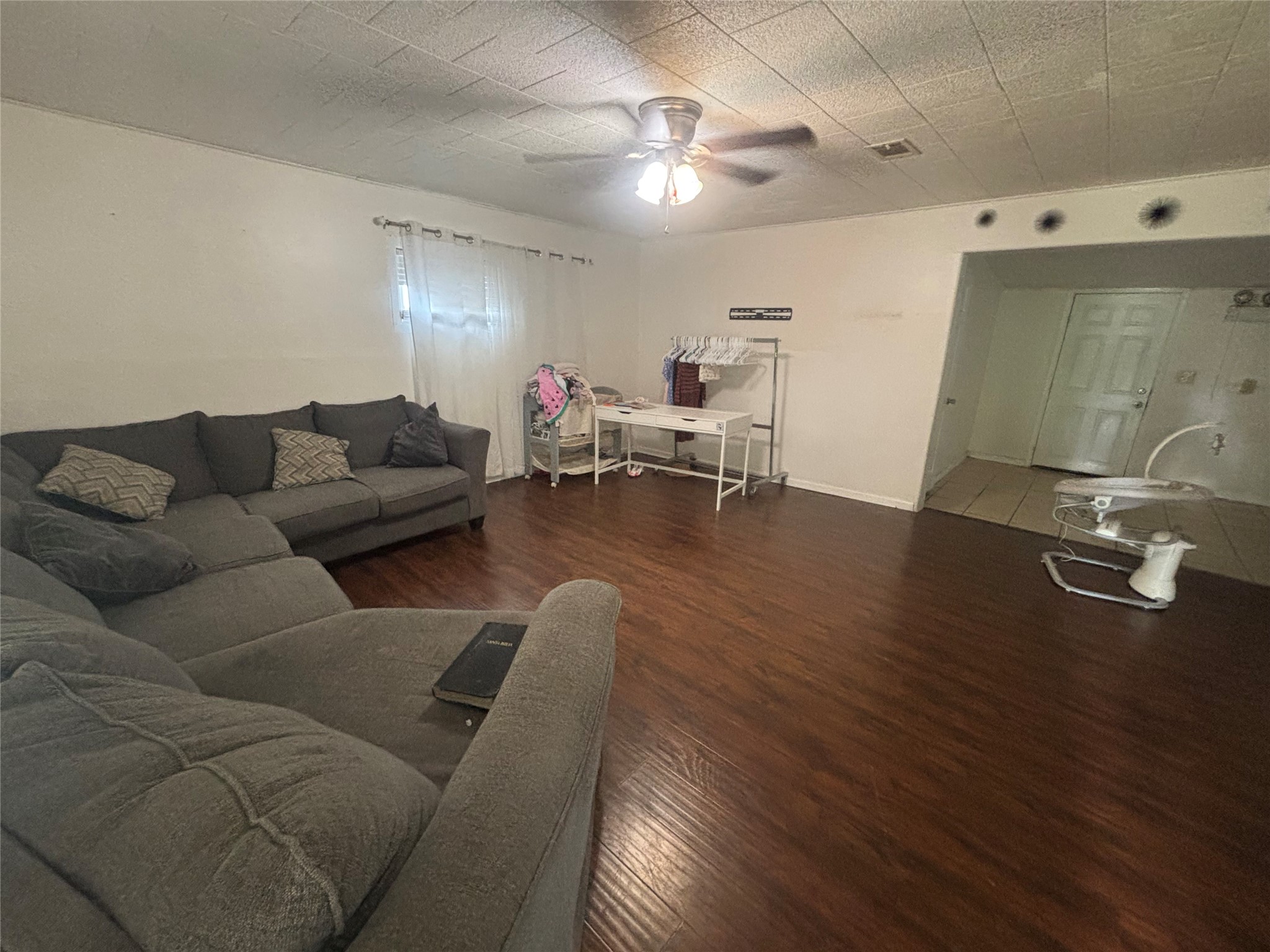 225 Beatrice Street, La Marque, TX 77568