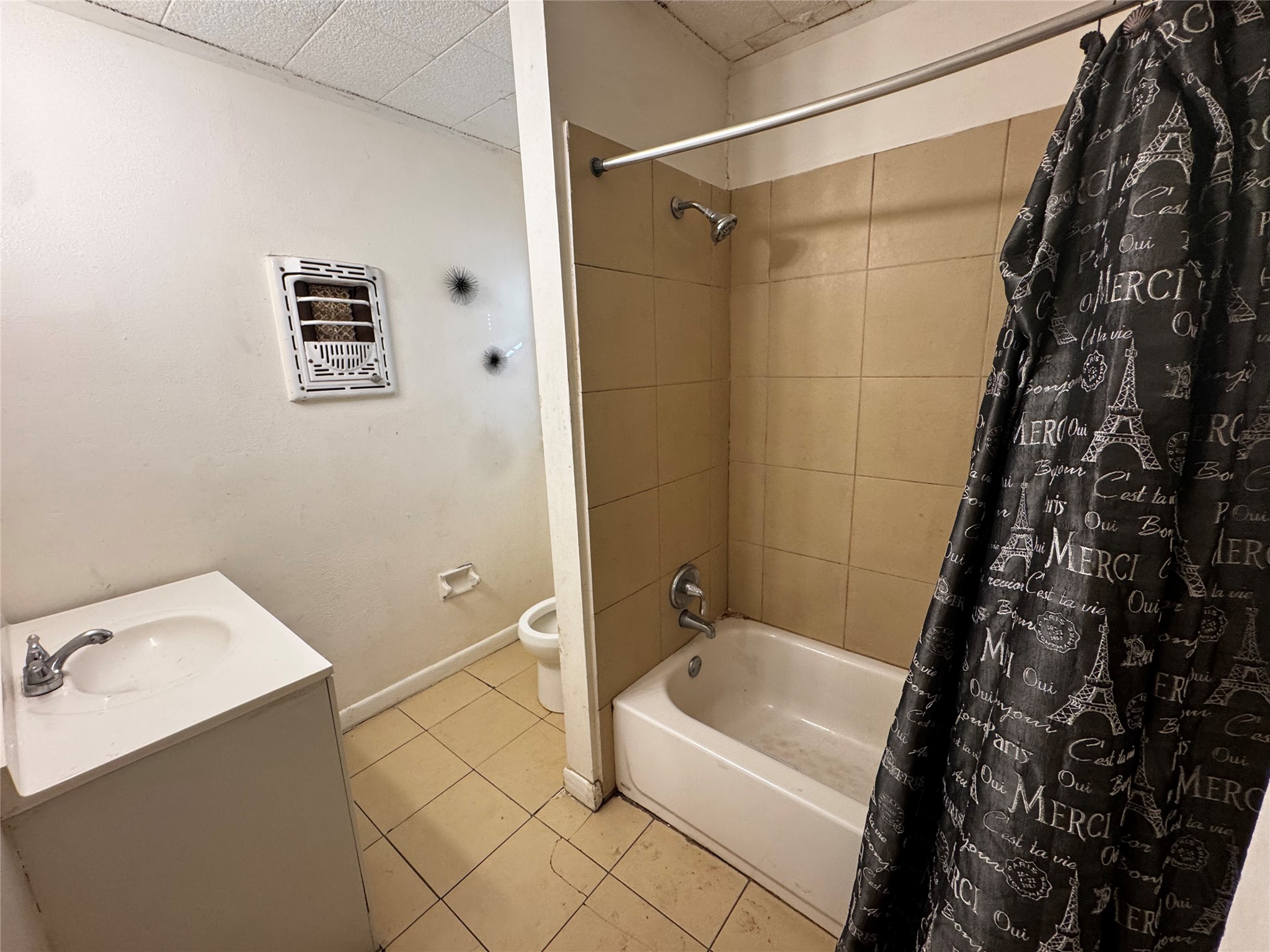 225 Beatrice Street, La Marque, TX 77568