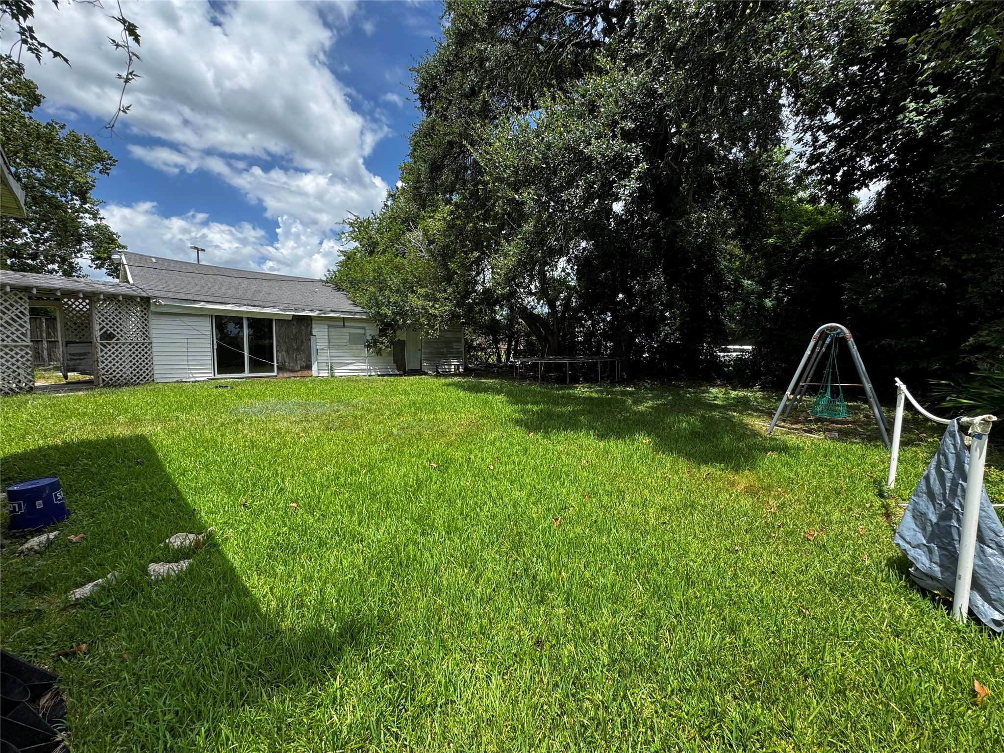 225 Beatrice Street, La Marque, TX 77568
