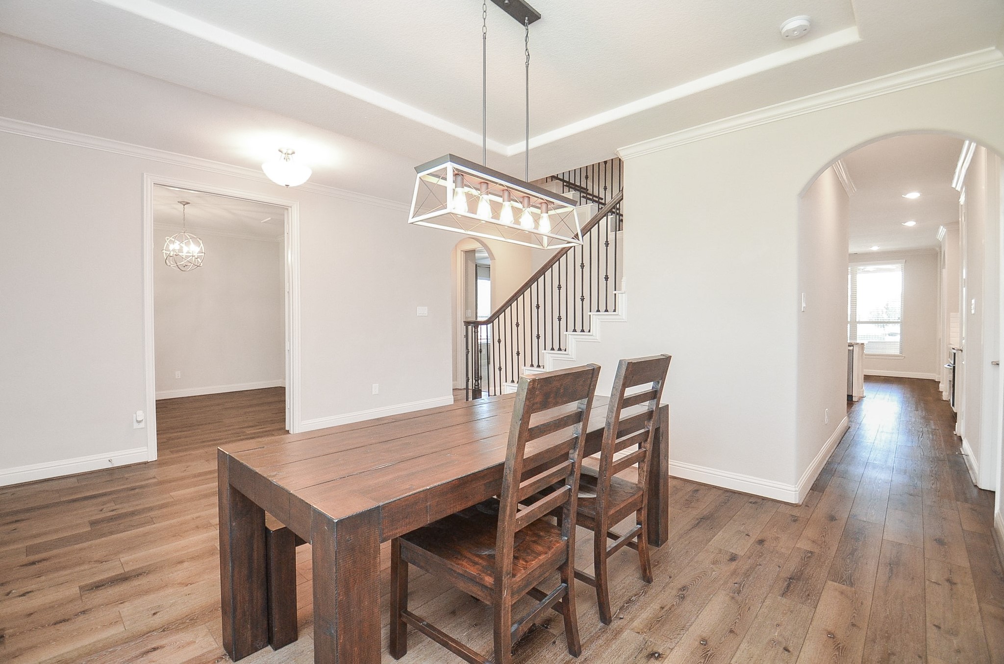 Elegant formal dining room with ample space to accommodate a large dining set!