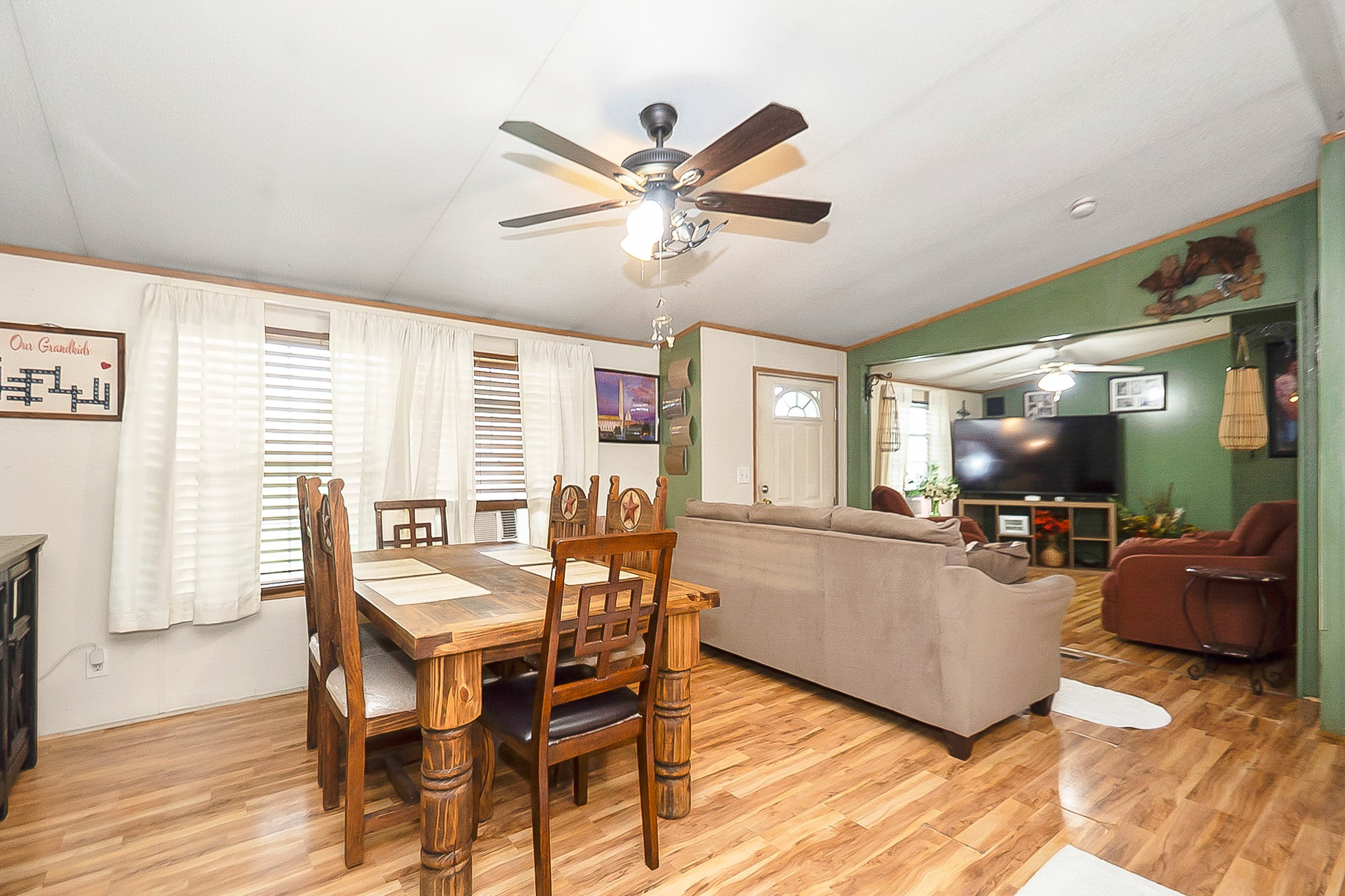5027 Farmer Road, Alvin, TX 77511