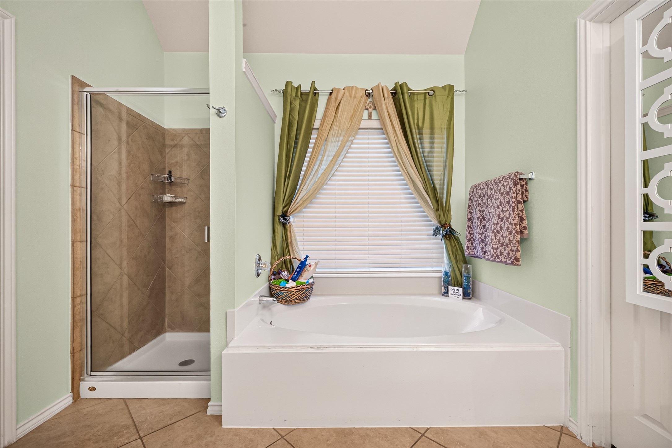 Separe Shower and Tub