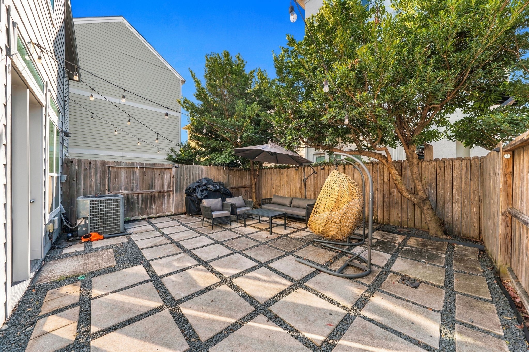 5205 Darling Street, Houston, TX 77007