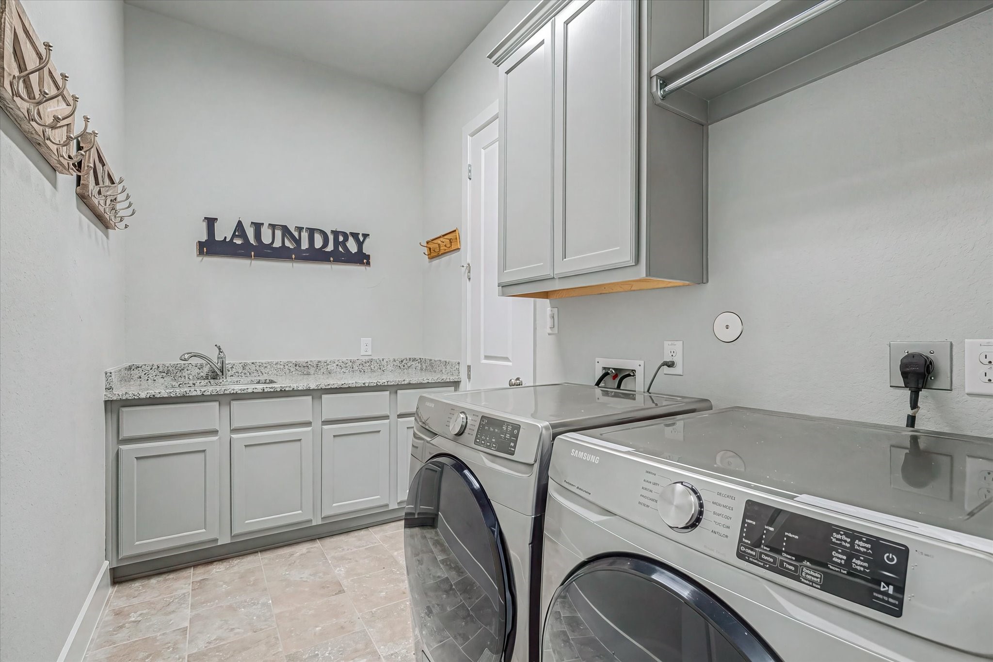 3518 Cotton Farms Drive, Richmond, TX 77406
