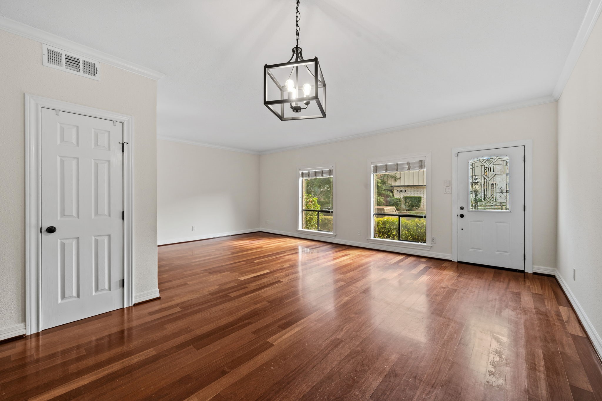 1802 Stoney Brook Drive, #103, Houston, TX 77063