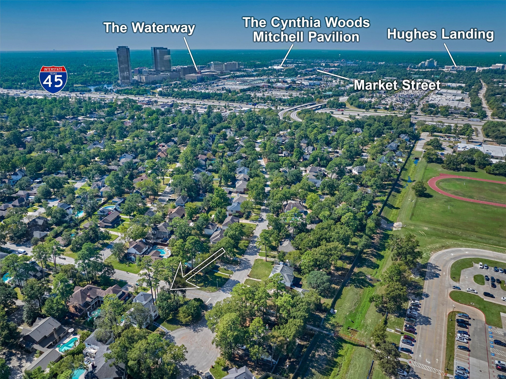 Conveniently located just minutes from I-45, Oak Ridge HS, and Woodlands amenities!
