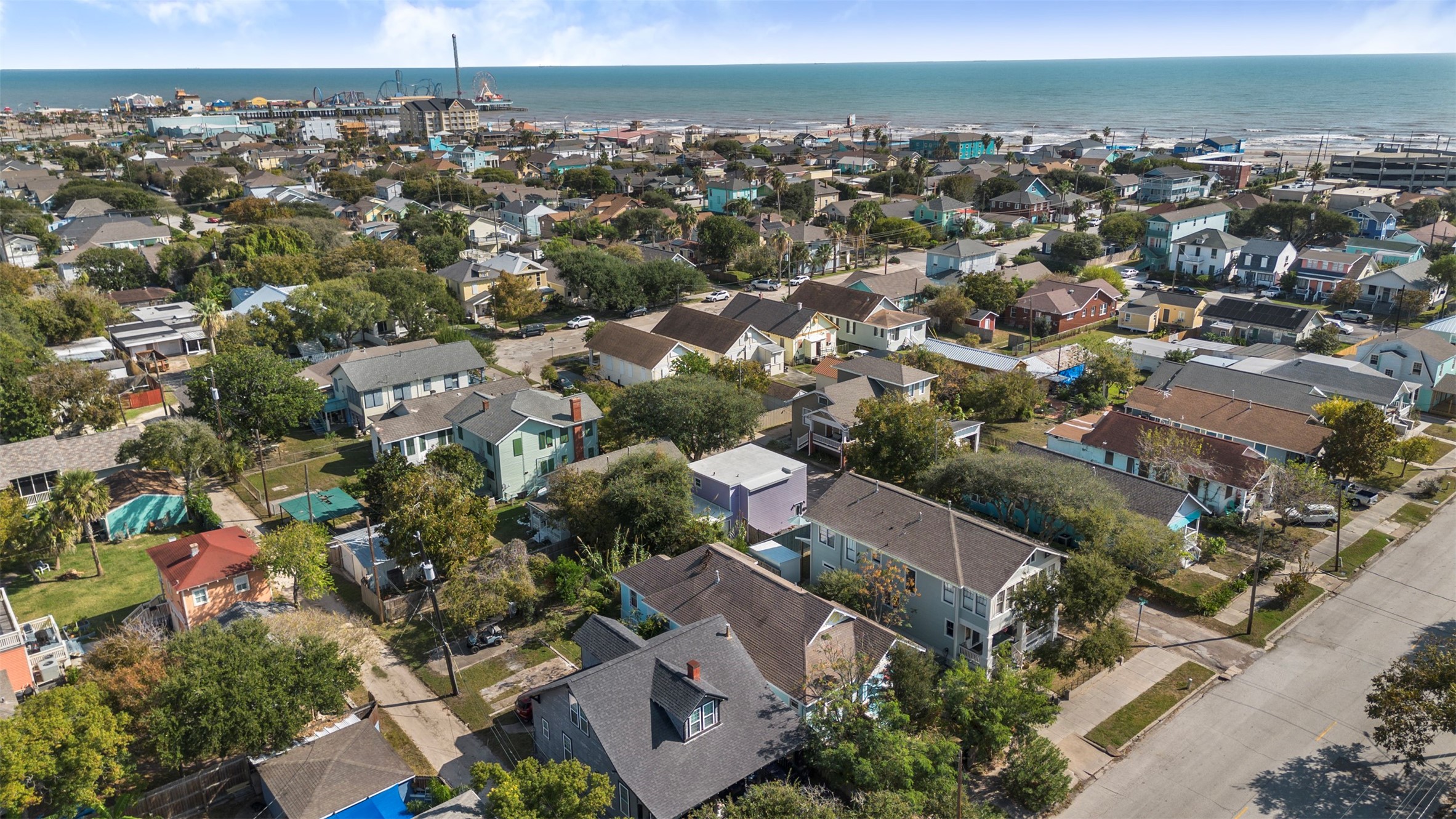 3218 Avenue Q 1/2, Galveston, TX 77550