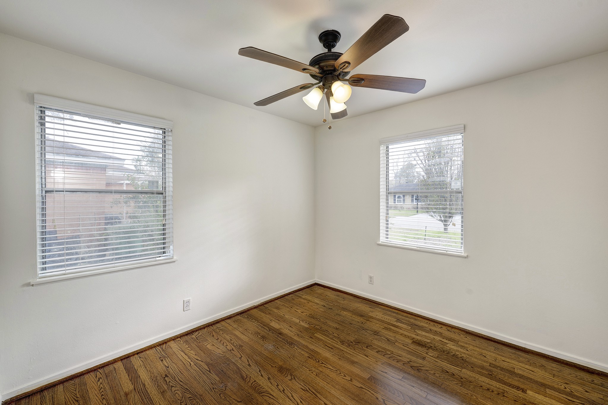 4722 Carleen Road, Houston, TX 77092 4722 Carleen Road, Houston, TX 77092