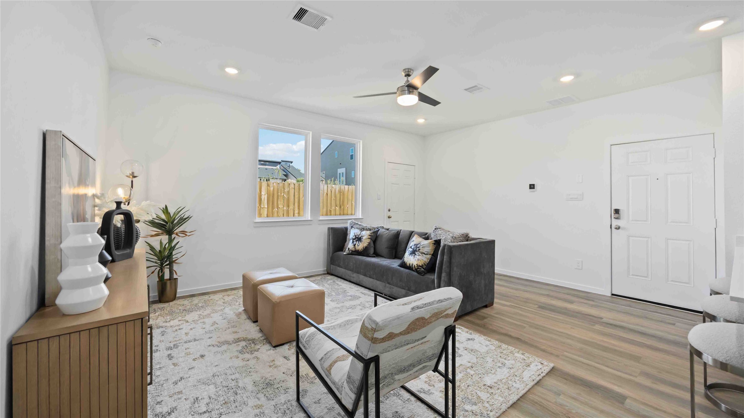 5921 Manning Oaks Street, Houston, TX 77091 5921 Manning Oaks Street, Houston, TX 77091