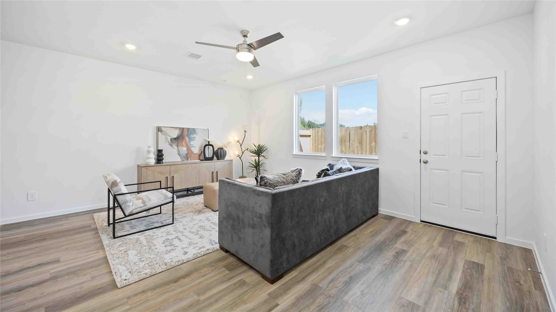 5921 Manning Oaks Street, Houston, TX 77091 5921 Manning Oaks Street, Houston, TX 77091