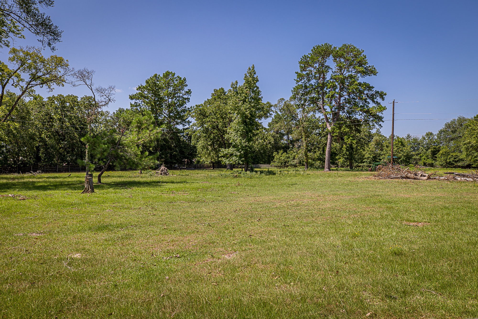 26298 Hwy 105, Montgomery, TX 77356