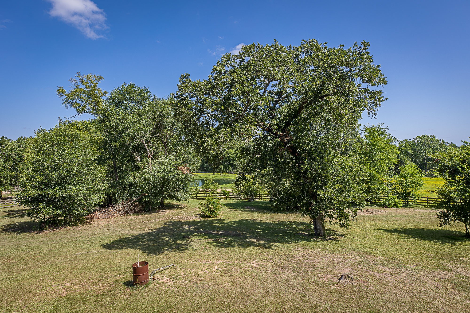 26298 Hwy 105, Montgomery, TX 77356