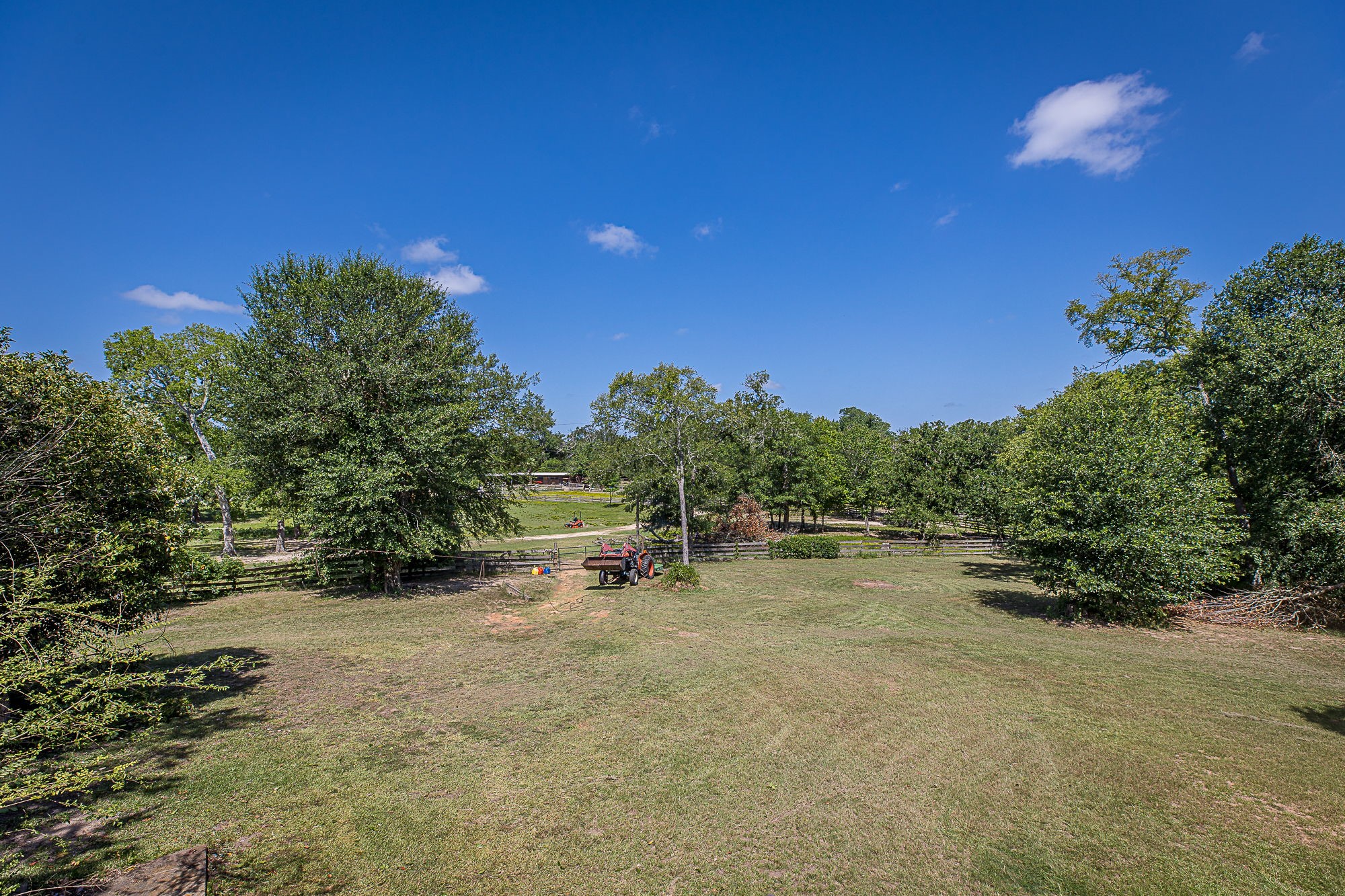 26298 Hwy 105, Montgomery, TX 77356
