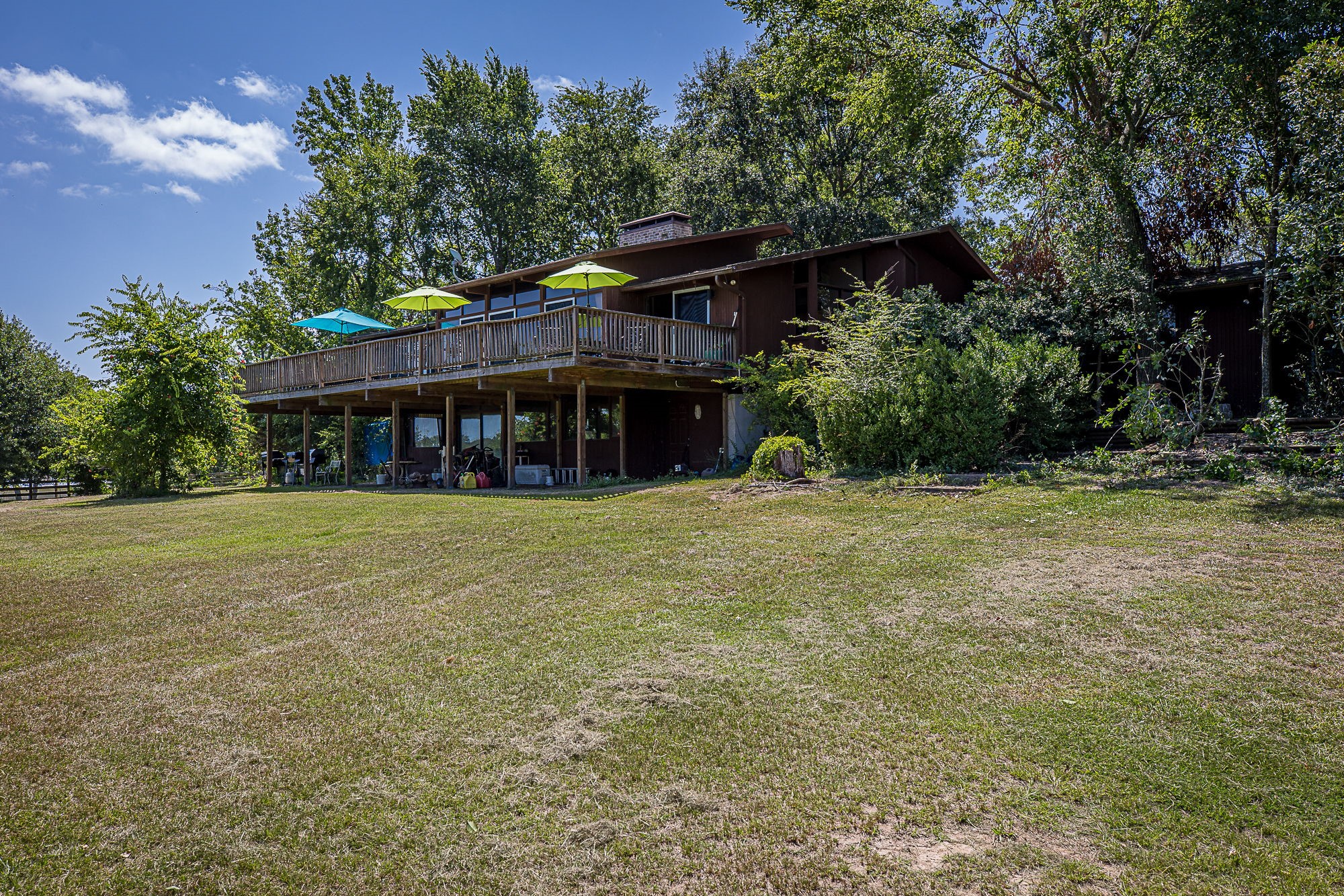 26298 Hwy 105, Montgomery, TX 77356