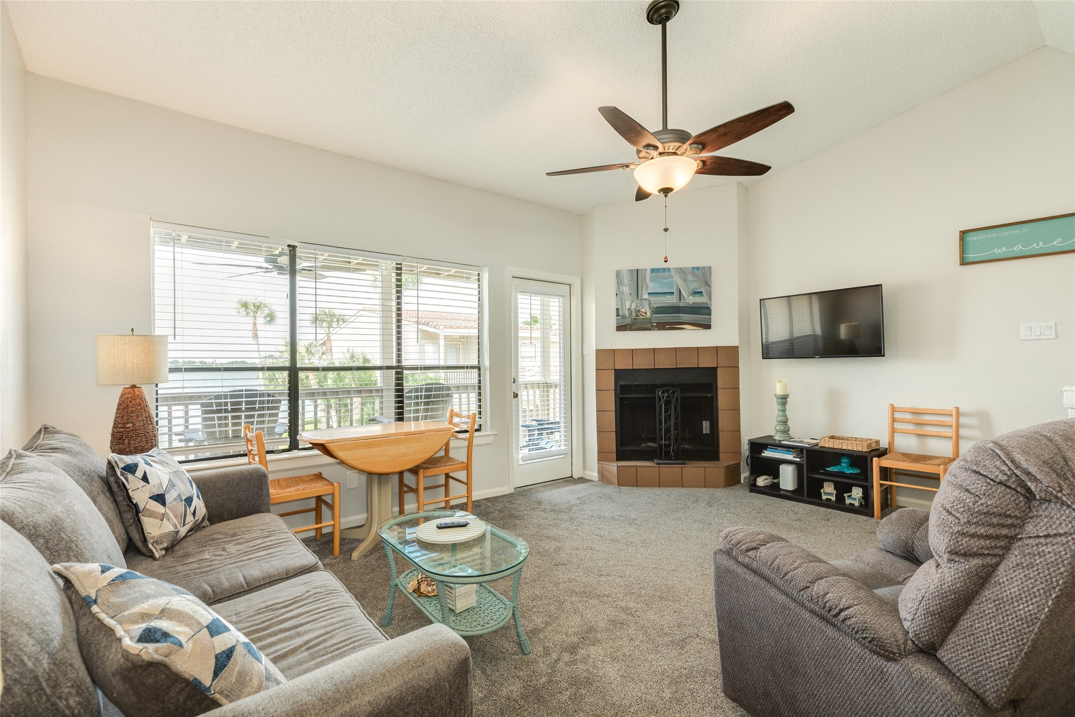 9D Dana Drive, Galveston, TX 77554