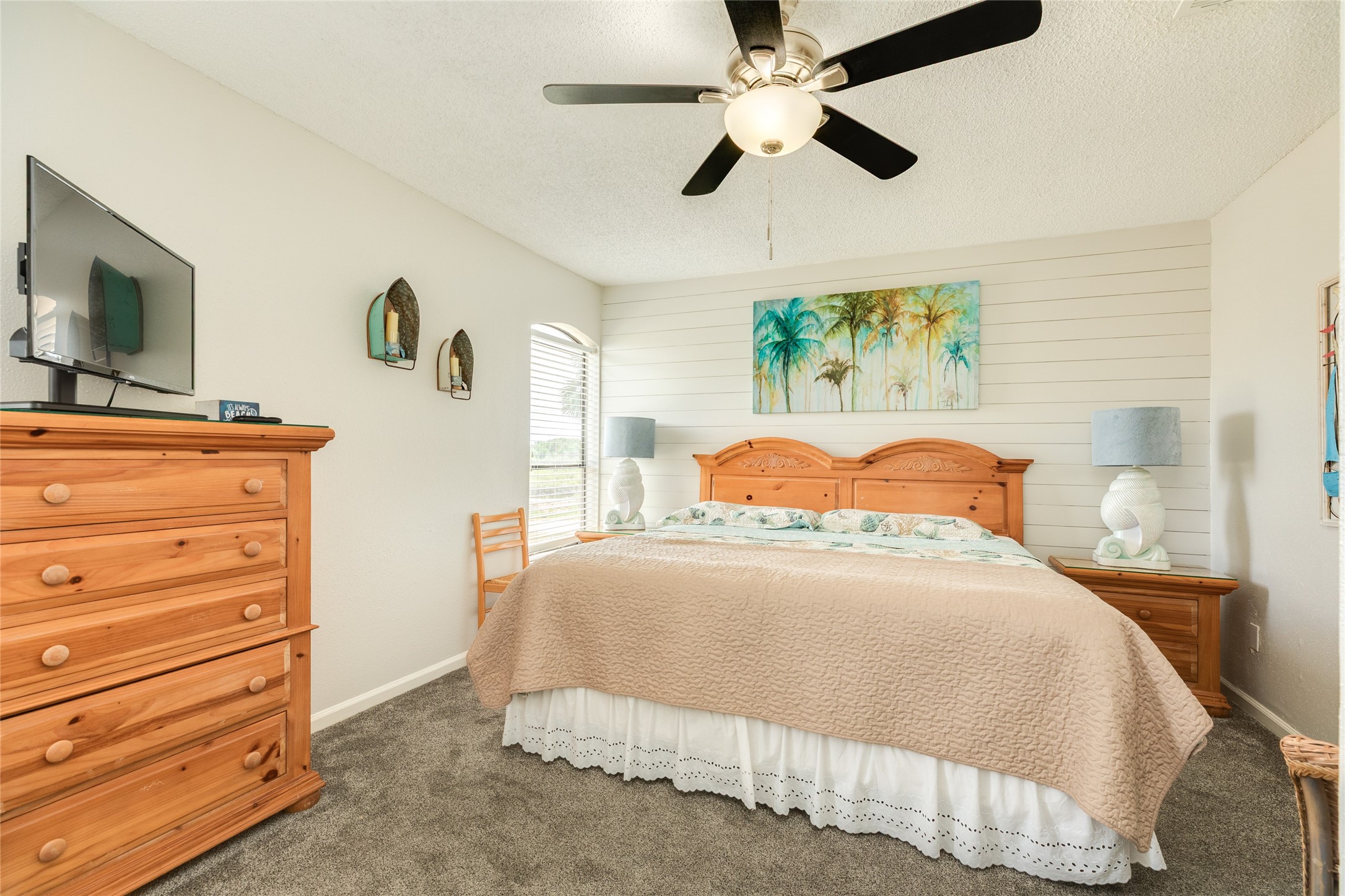 9D Dana Drive, Galveston, TX 77554
