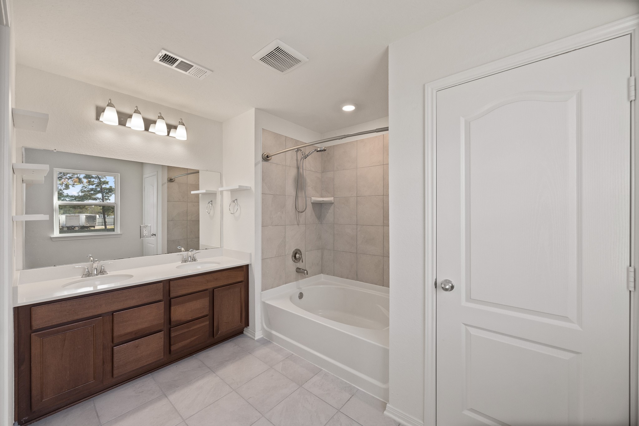 Primary Room bathroom