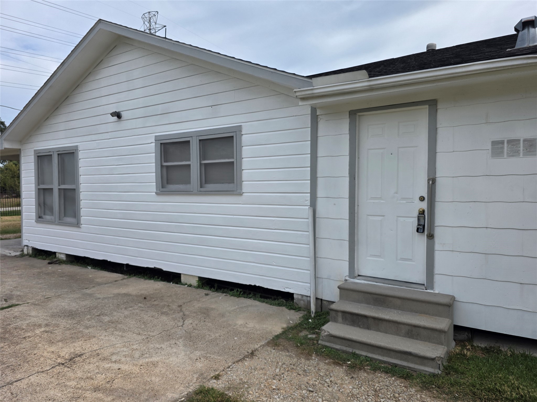 316 Frisco Street, Houston, TX 77022
