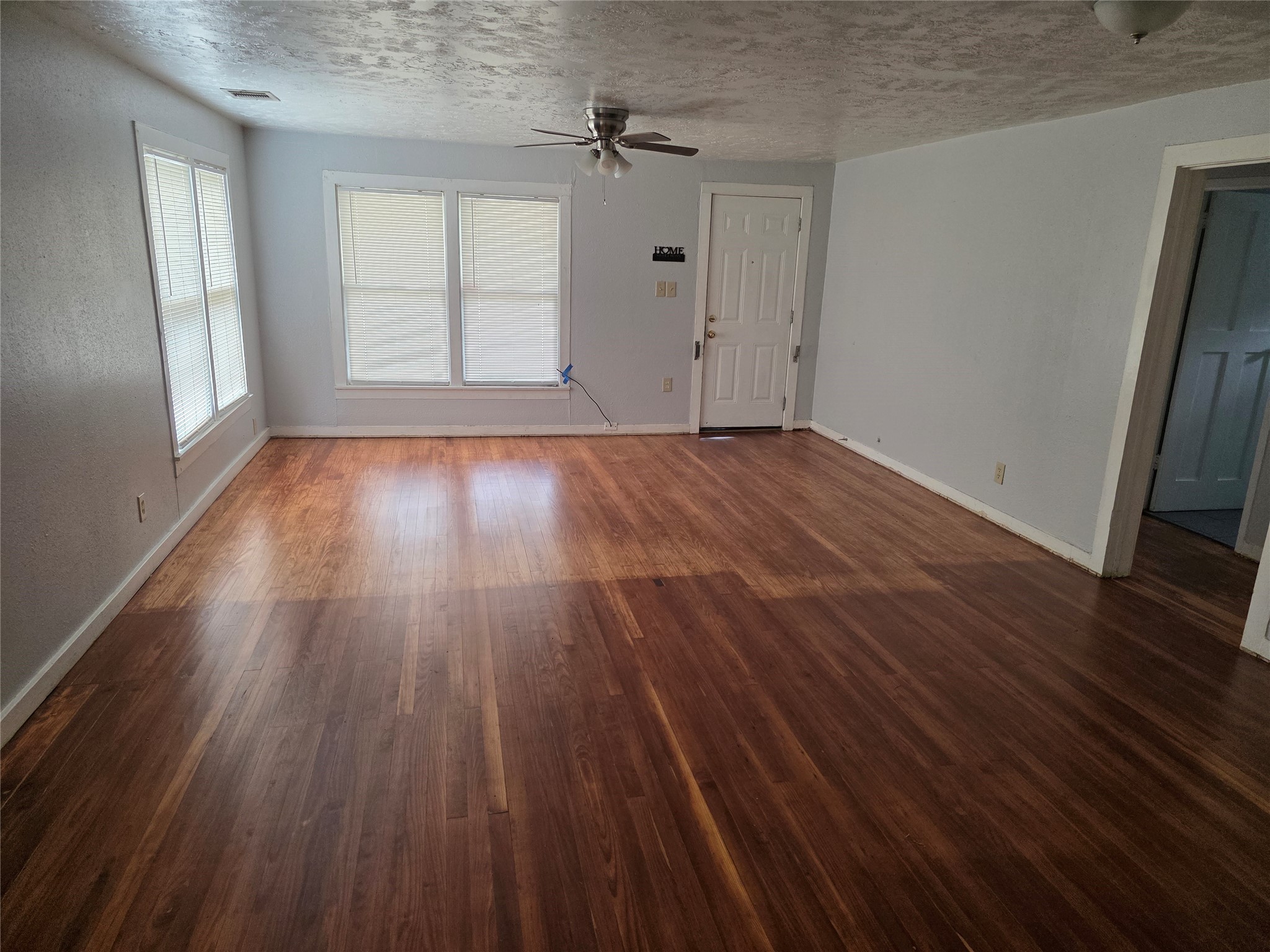316 Frisco Street, Houston, TX 77022