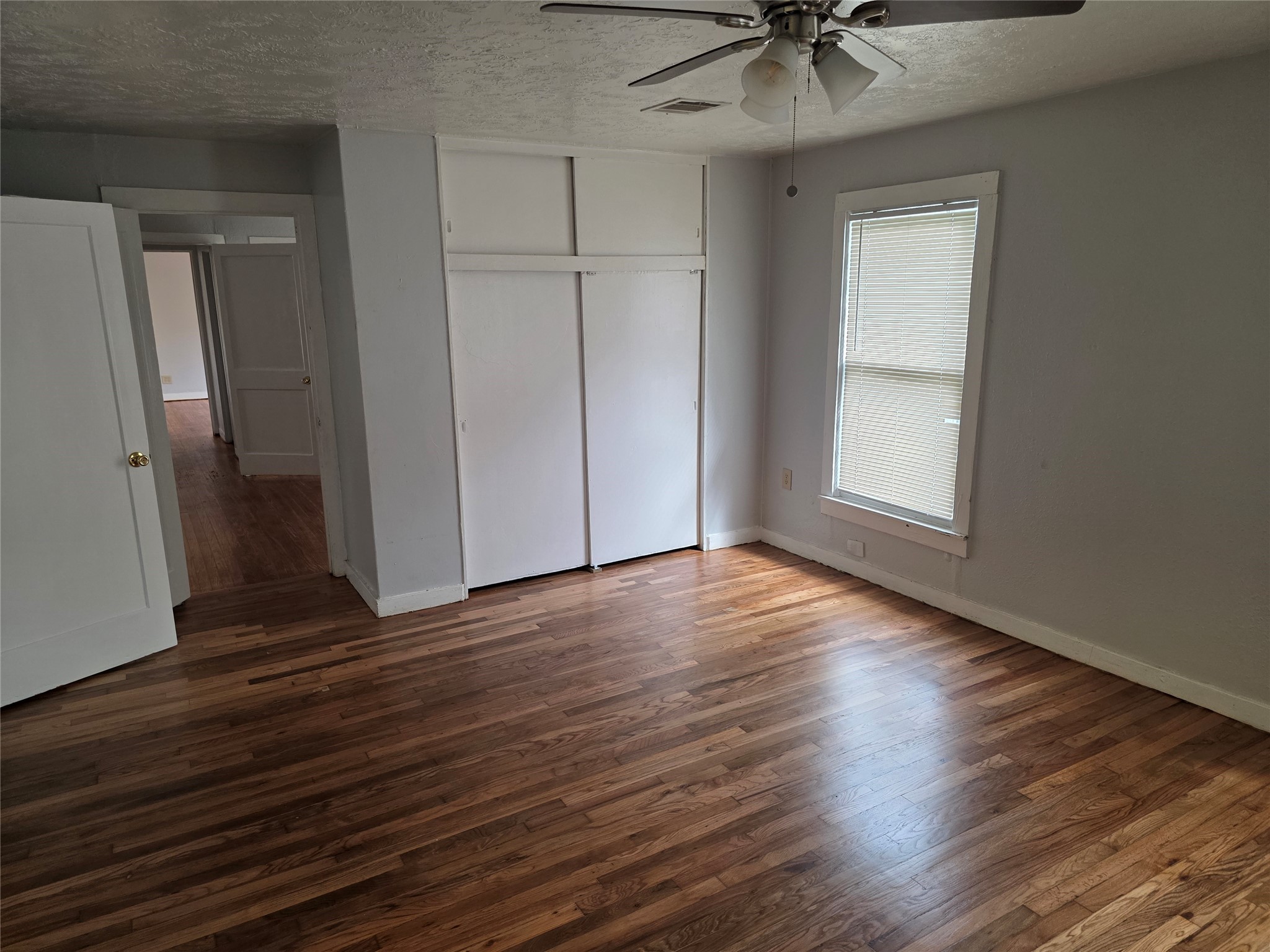 316 Frisco Street, Houston, TX 77022