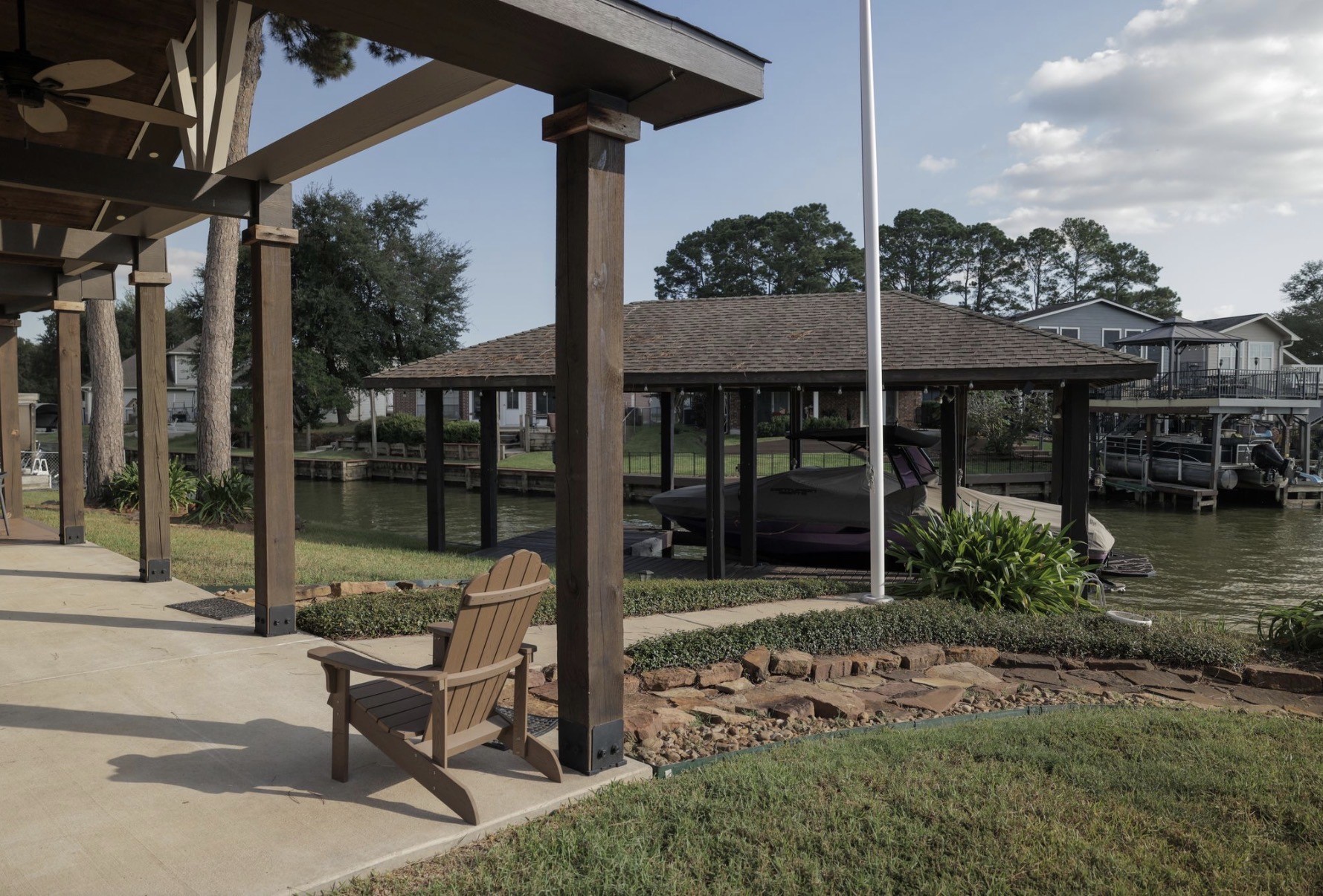 13103 Point Drive, Willis, TX 77318