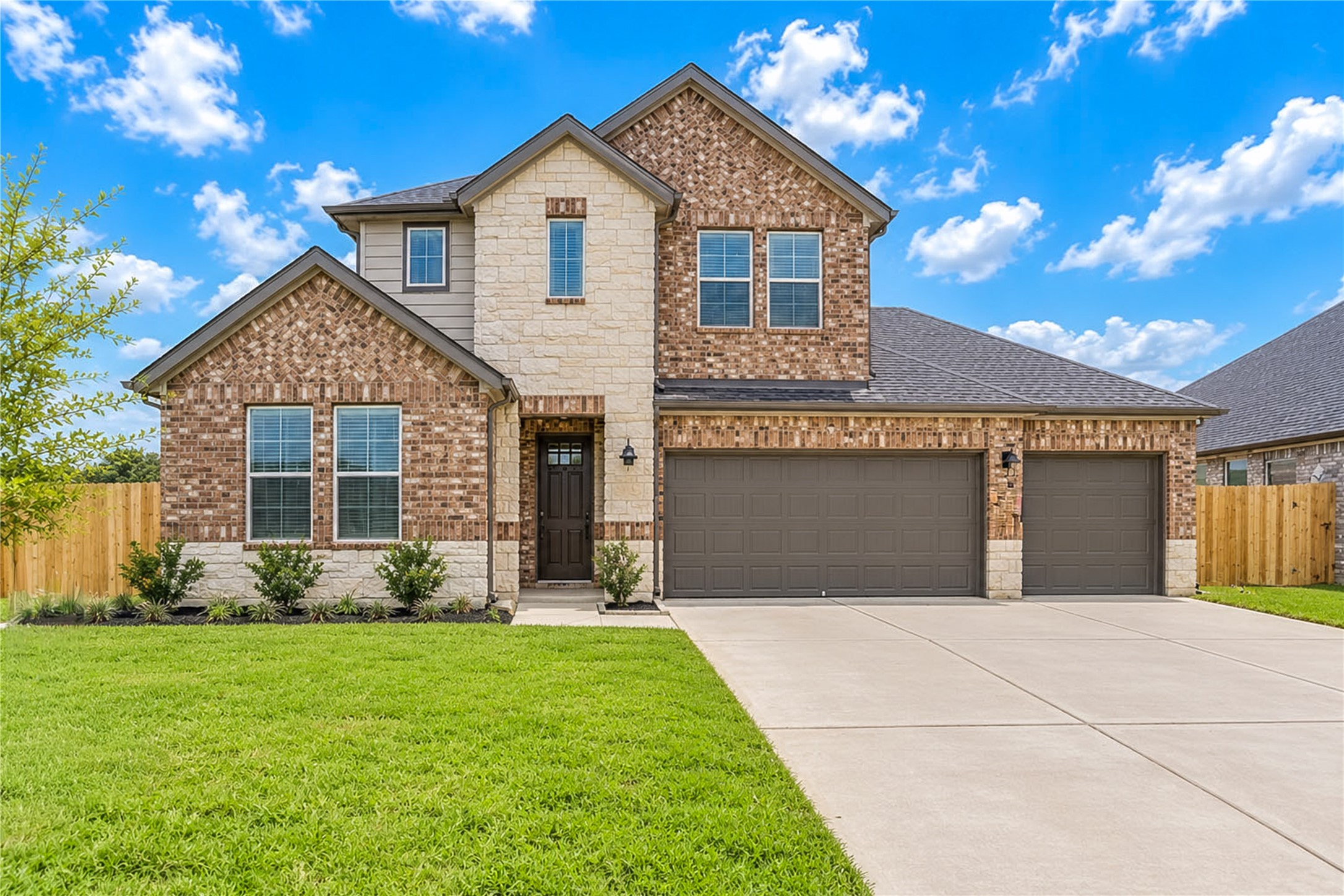 2305 Poseidon Street, League City, TX 77573